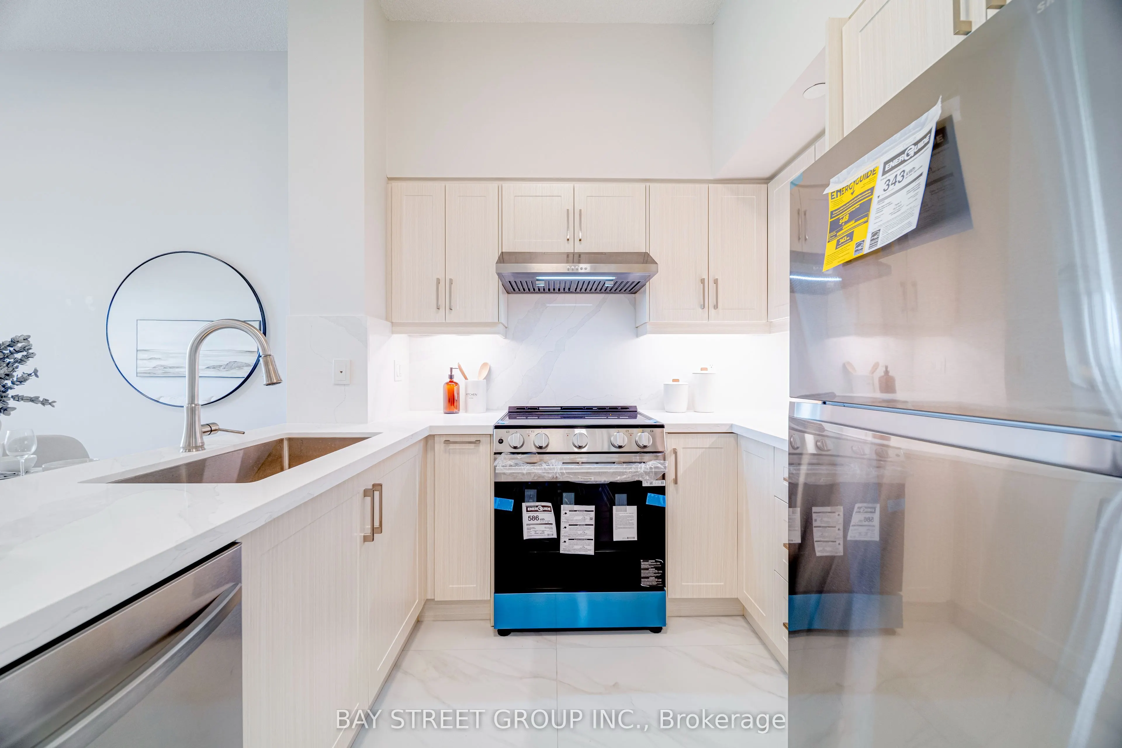 1038 Mcnicoll Avenue #218