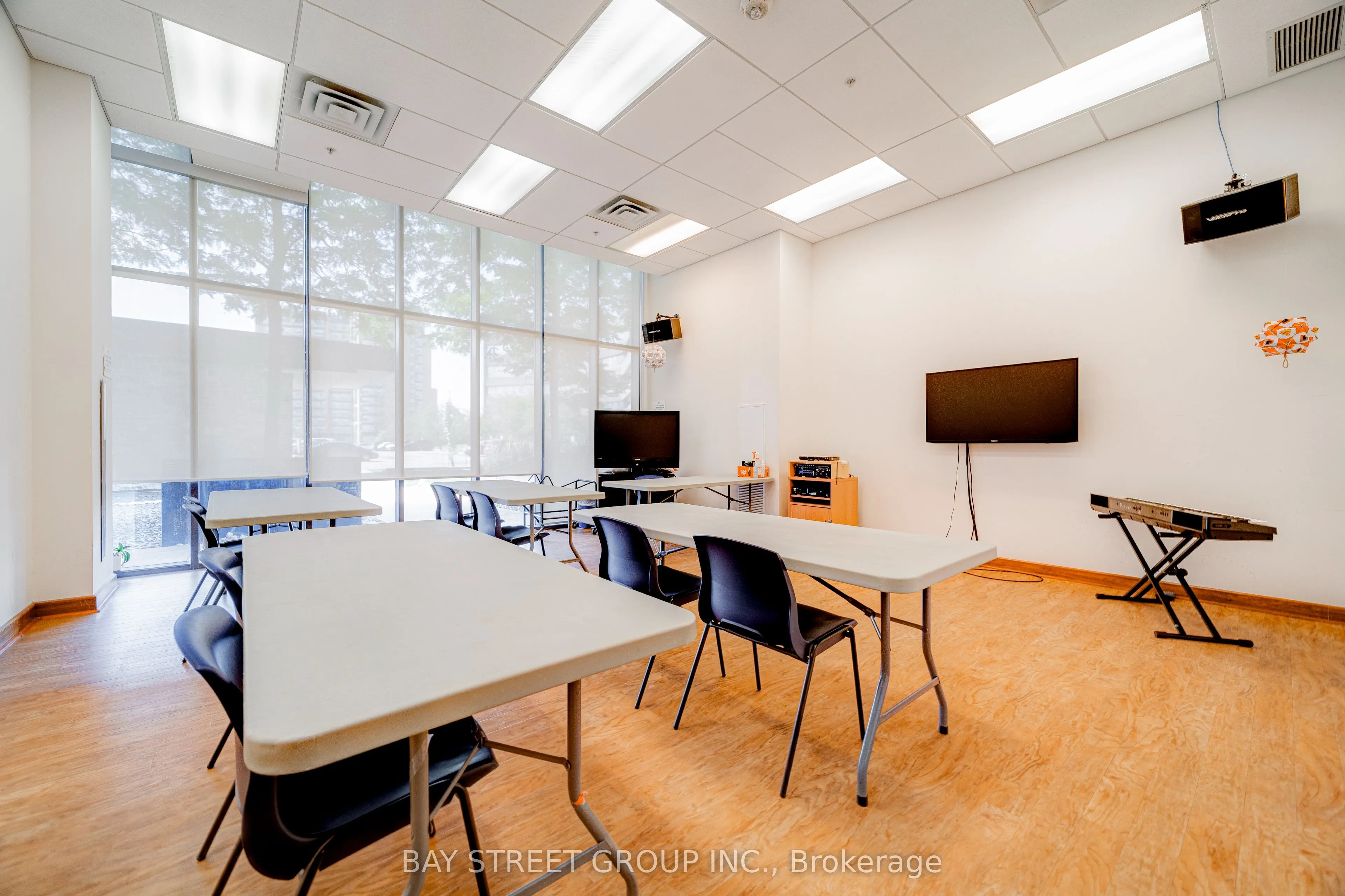 1038 Mcnicoll Avenue #218