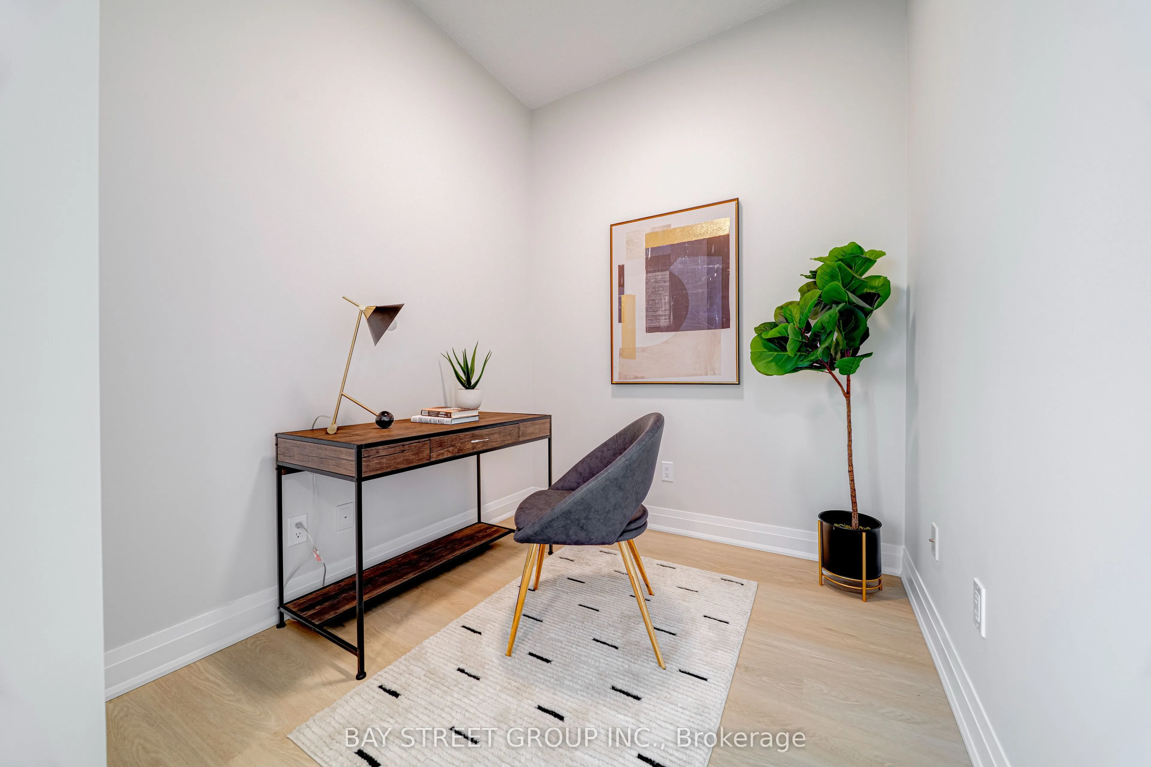 1038 Mcnicoll Avenue #218