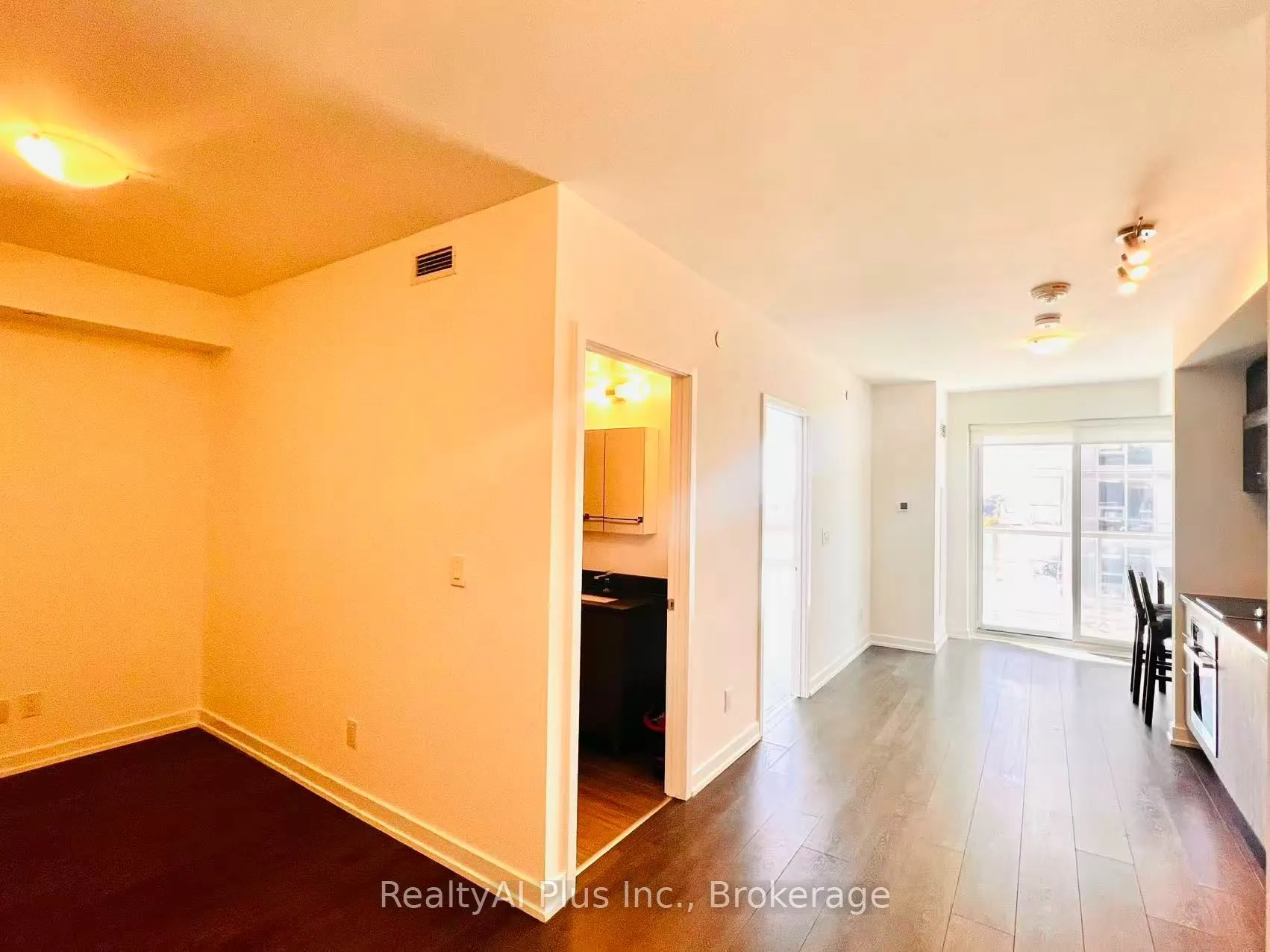 2033 Kennedy Road #1501