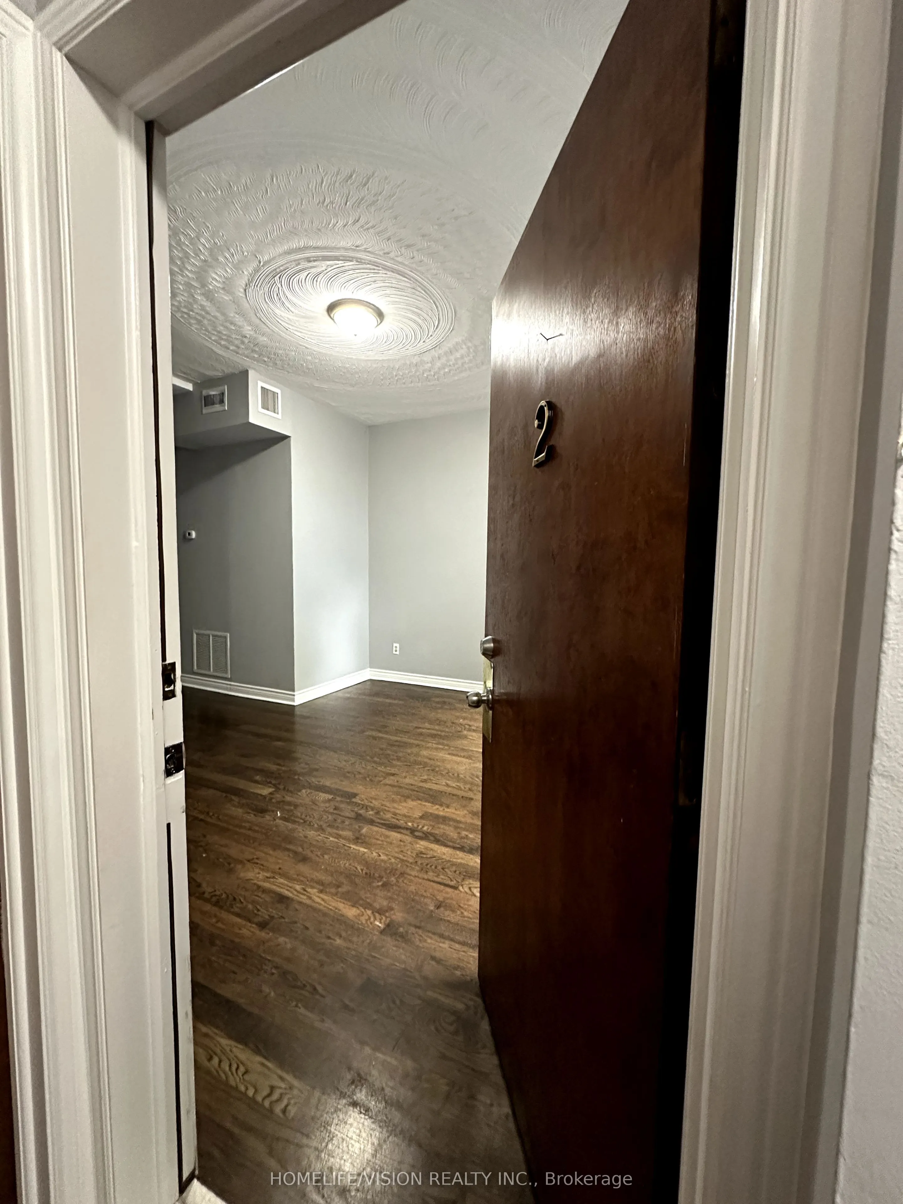 2024 Queen Street E #Apt 2