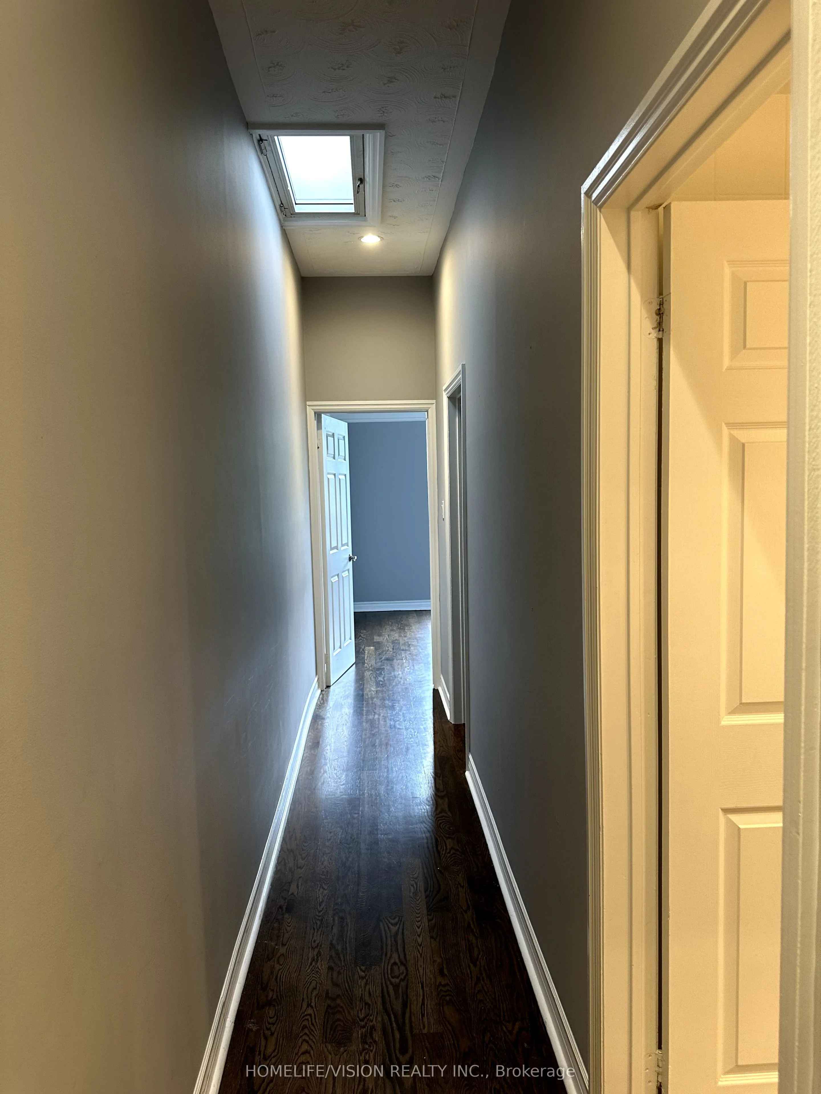 2024 Queen Street E #Apt 2