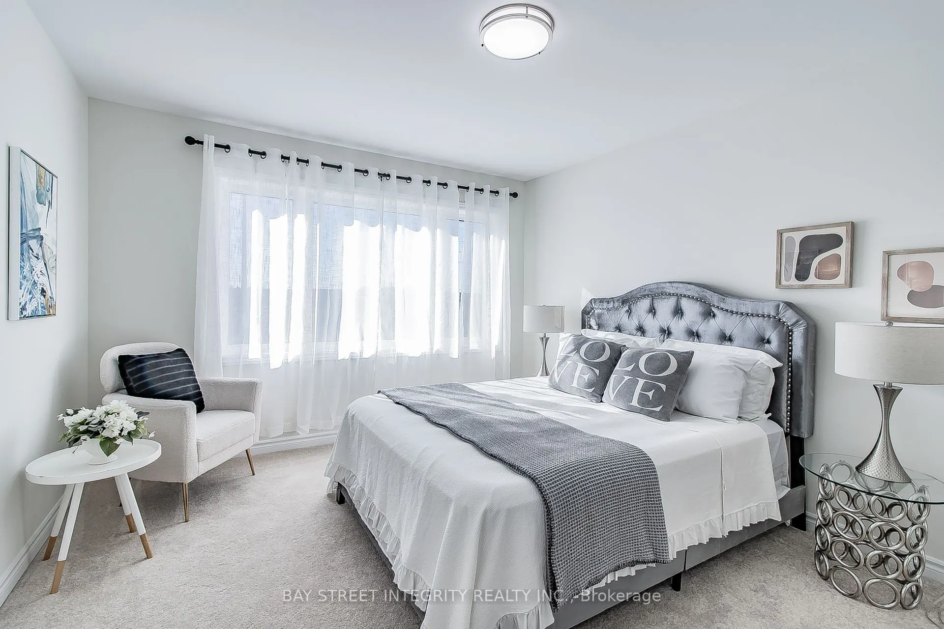 62 Lockyer Drive