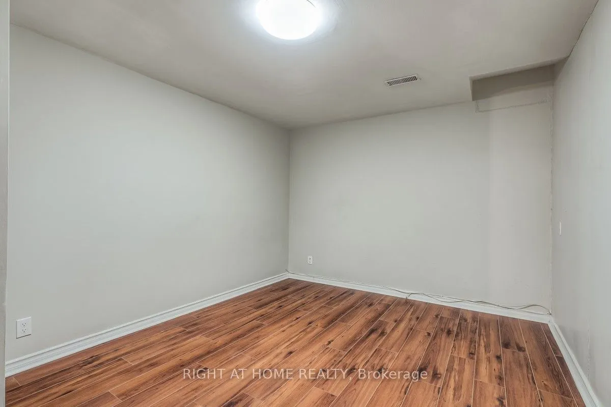 37 McKnight Drive