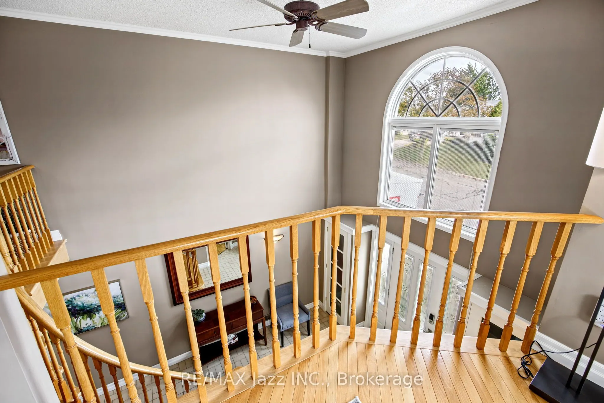 789 Lochness Crescent