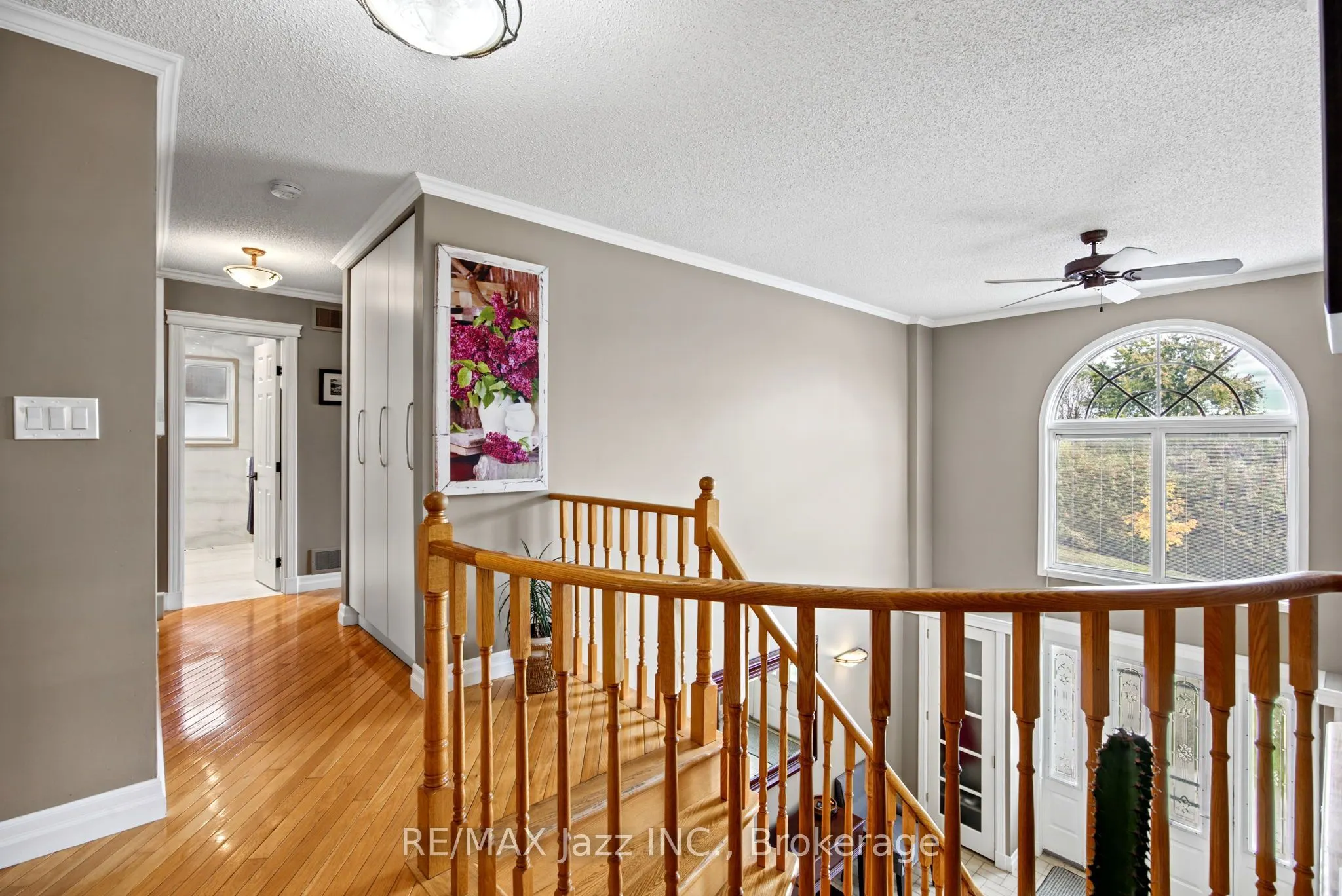 789 Lochness Crescent