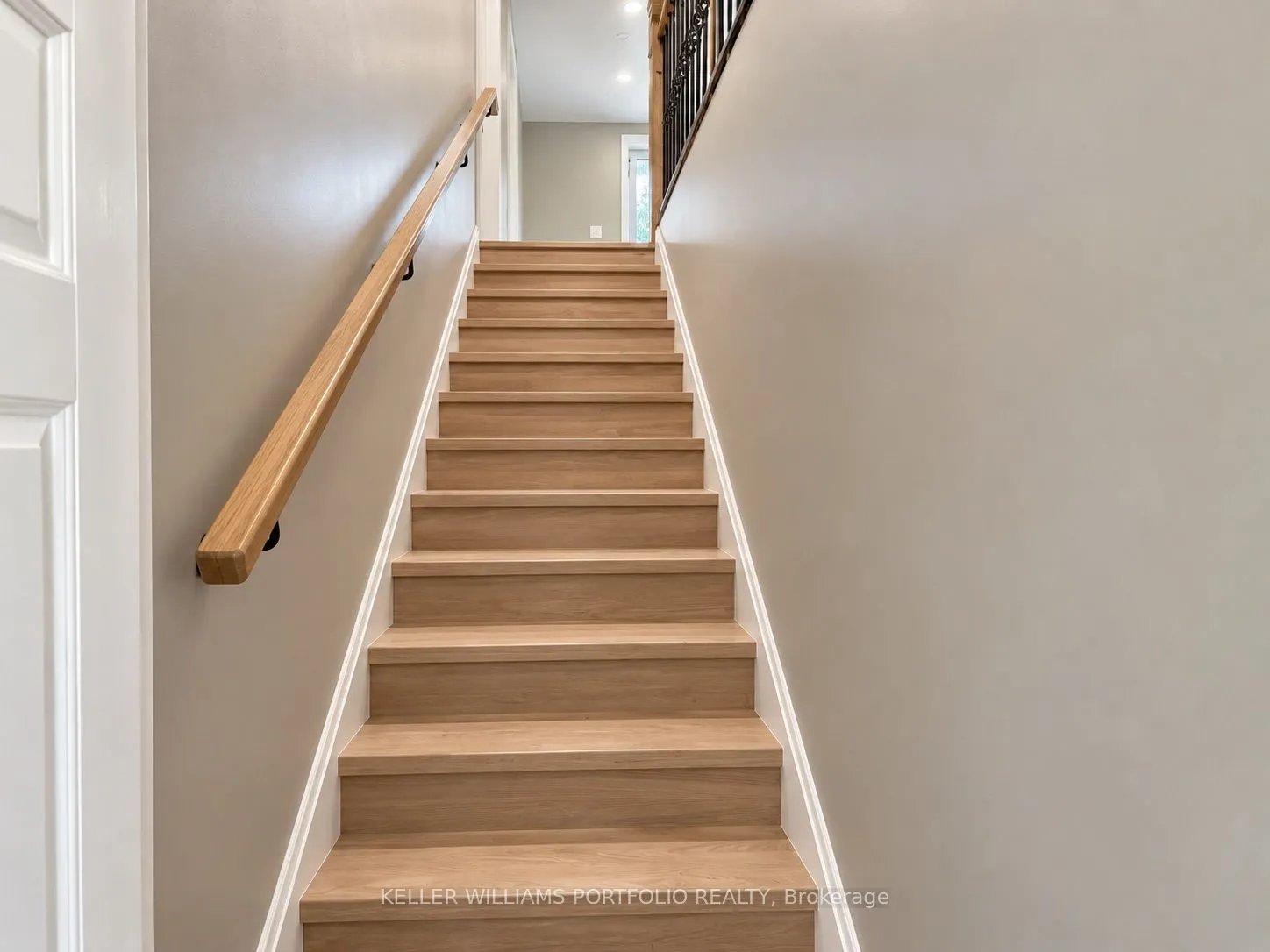 19 Kelvin Avenue