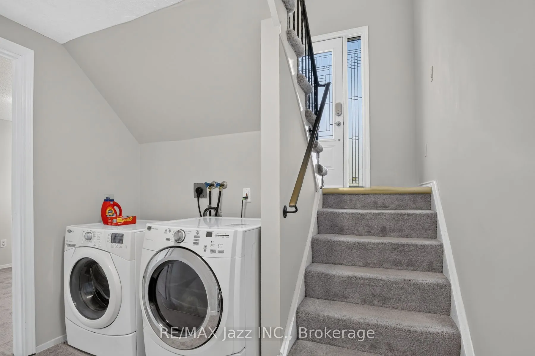691 Attersley Drive