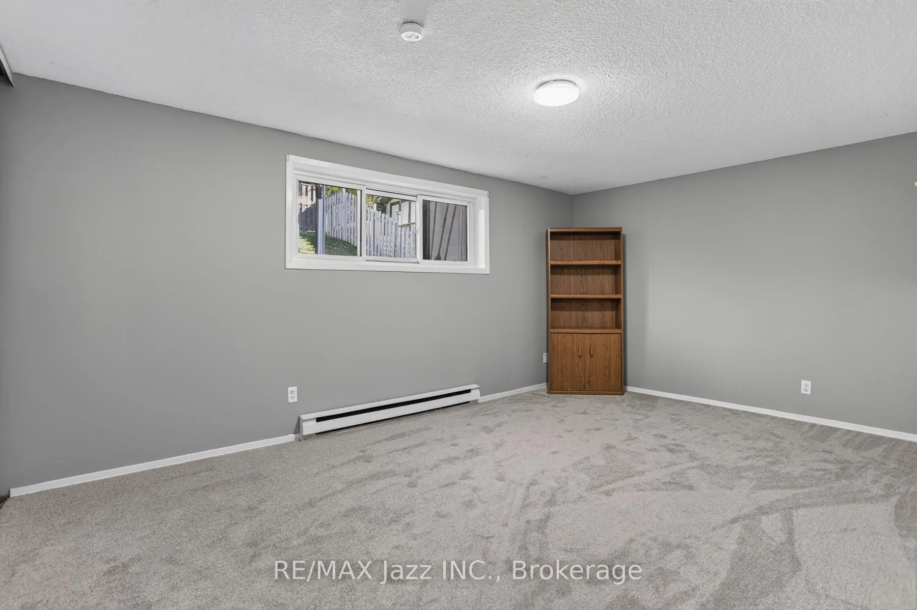 691 Attersley Drive