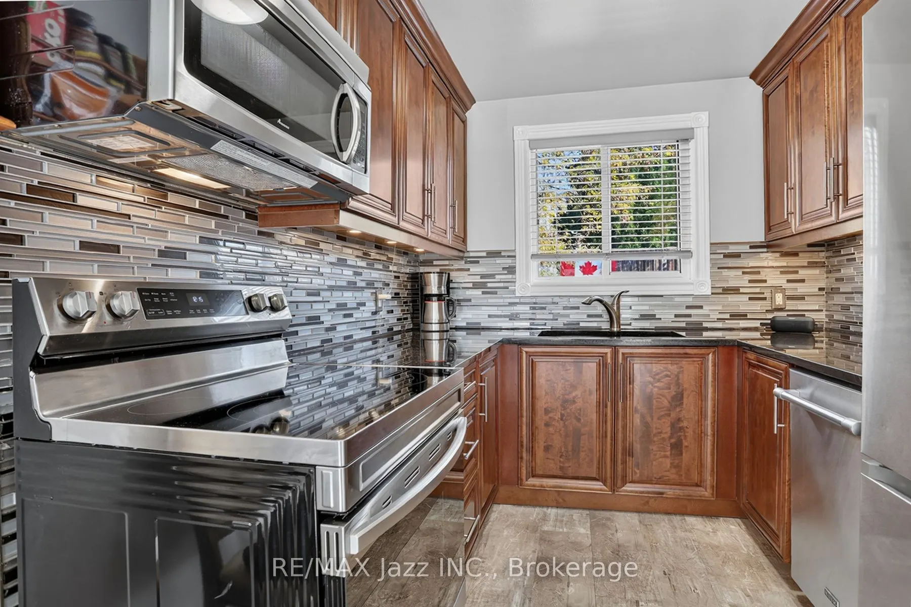 691 Attersley Drive