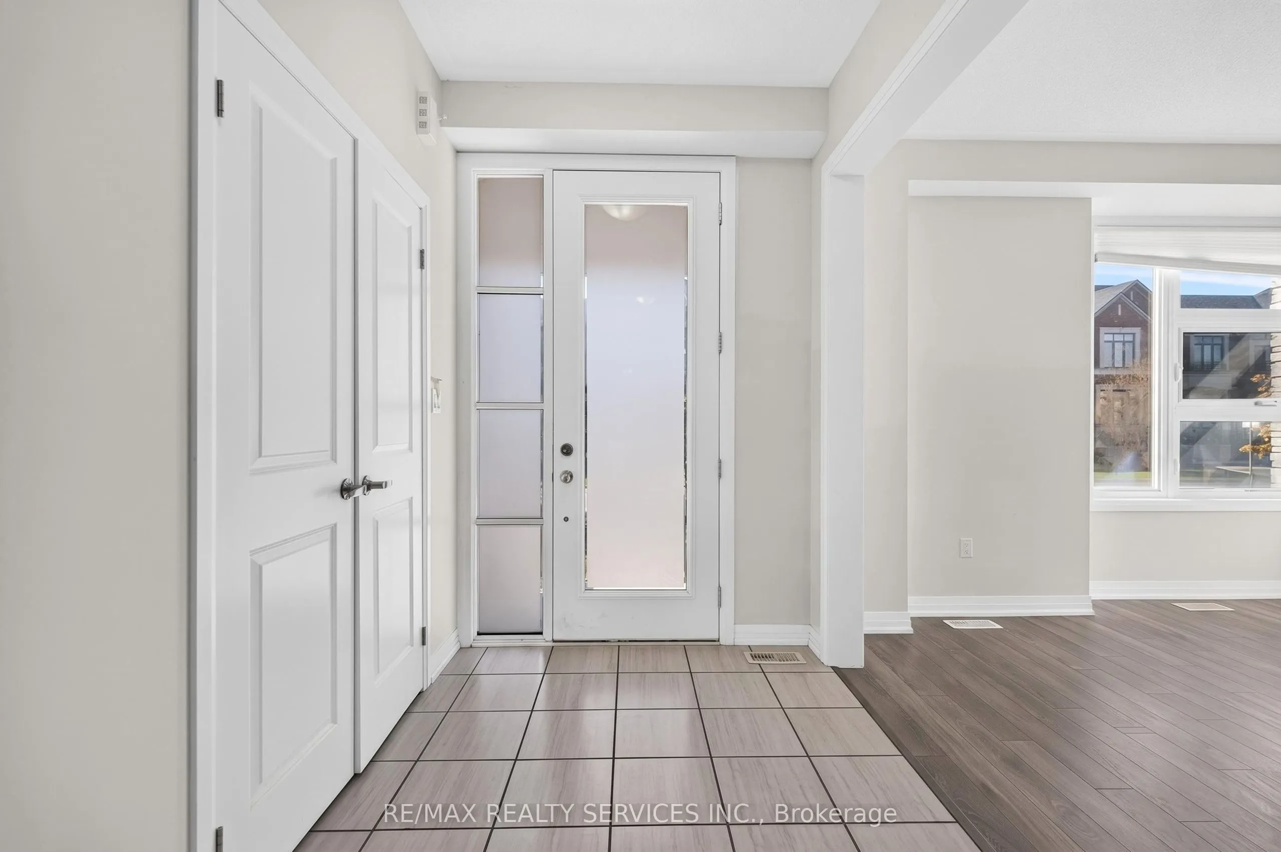 225 Coronation Road