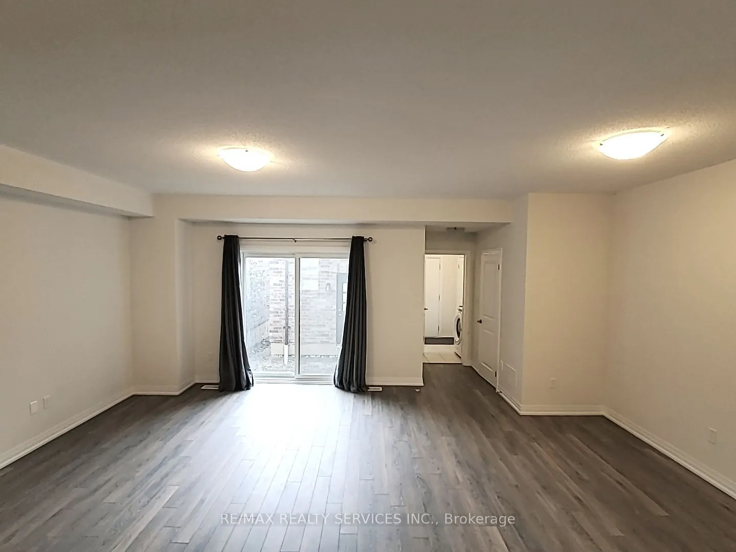 225 Coronation Road