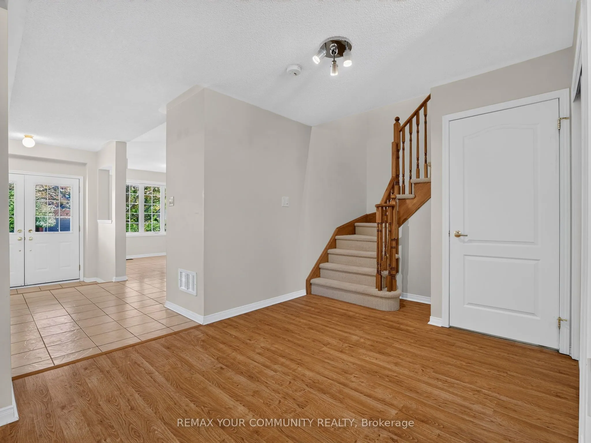 265 Sprucewood Crescent