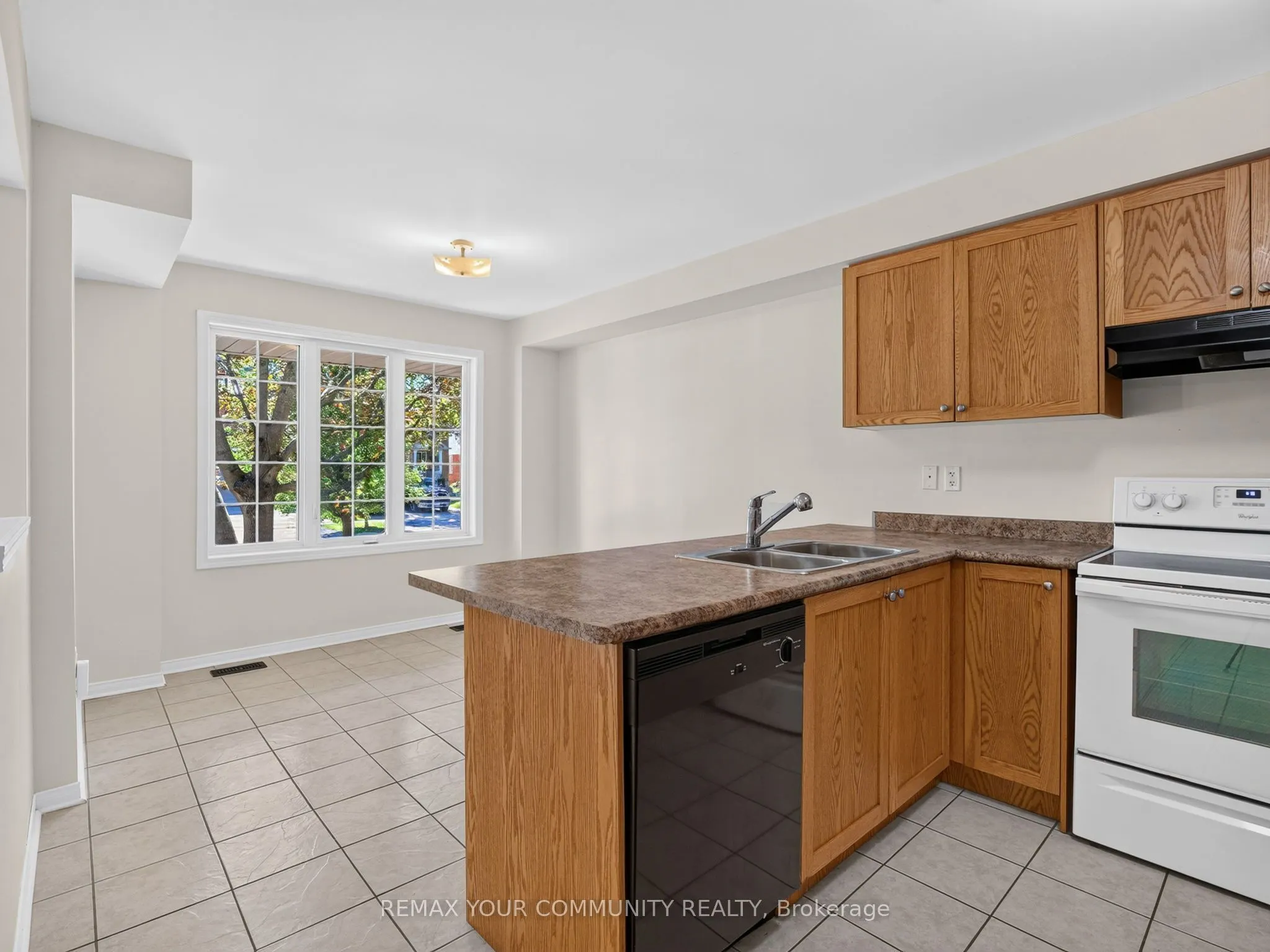 265 Sprucewood Crescent