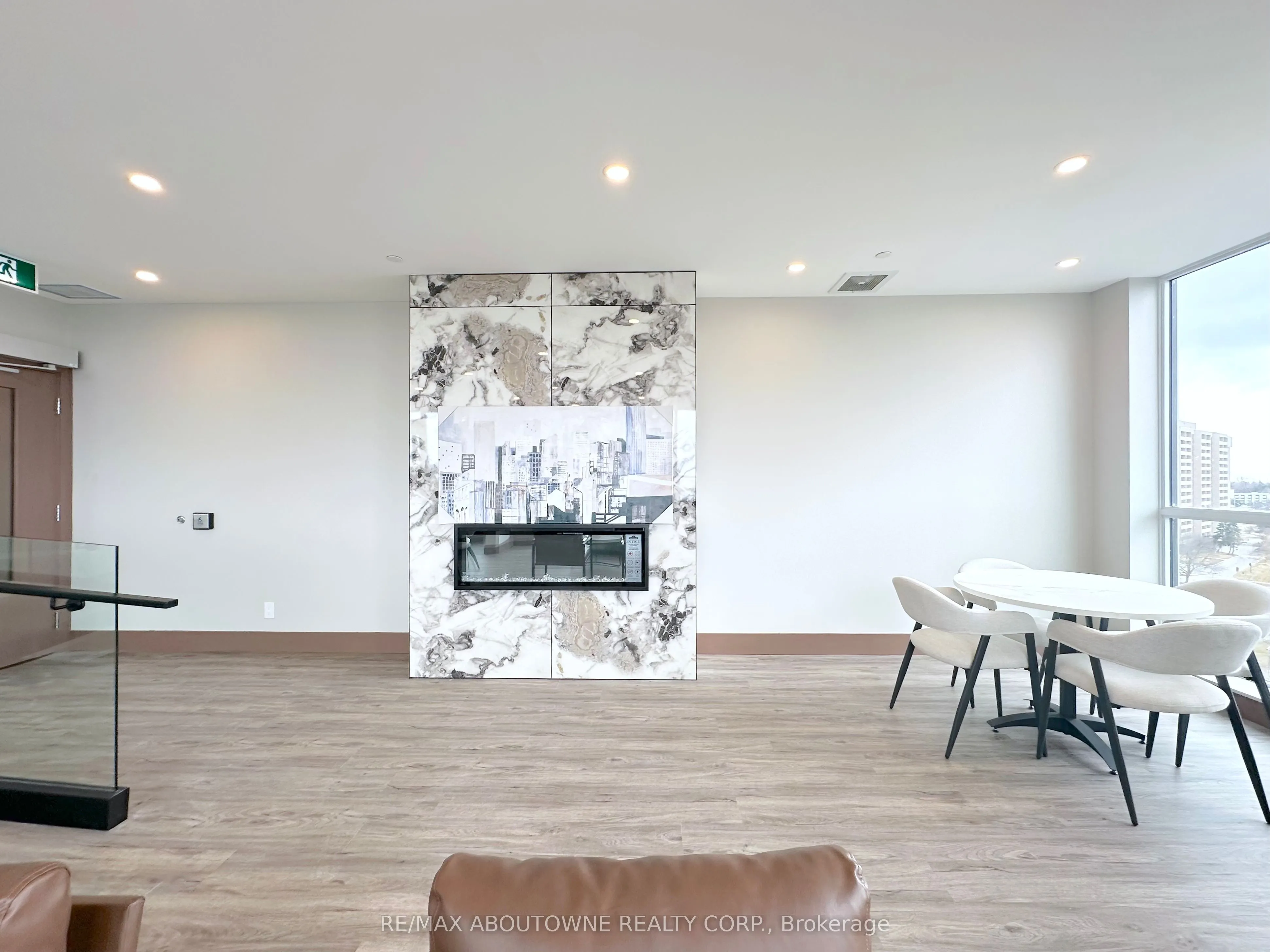 2 River Plate Street #1408