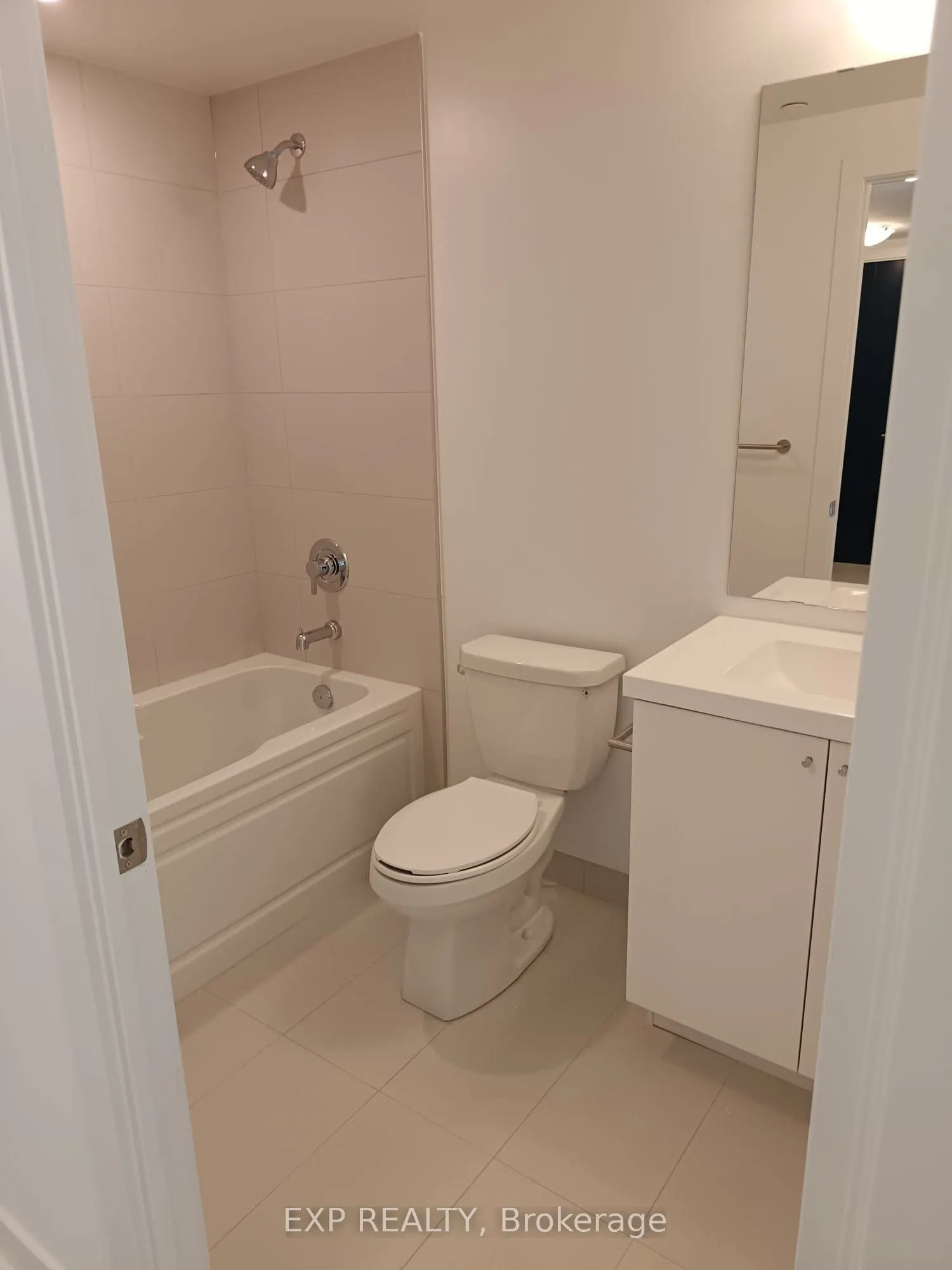 2545 Simcoe Street N #1937