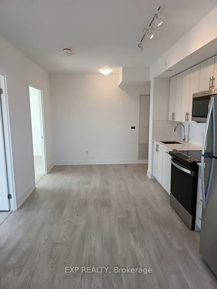 2545 Simcoe Street N #1937