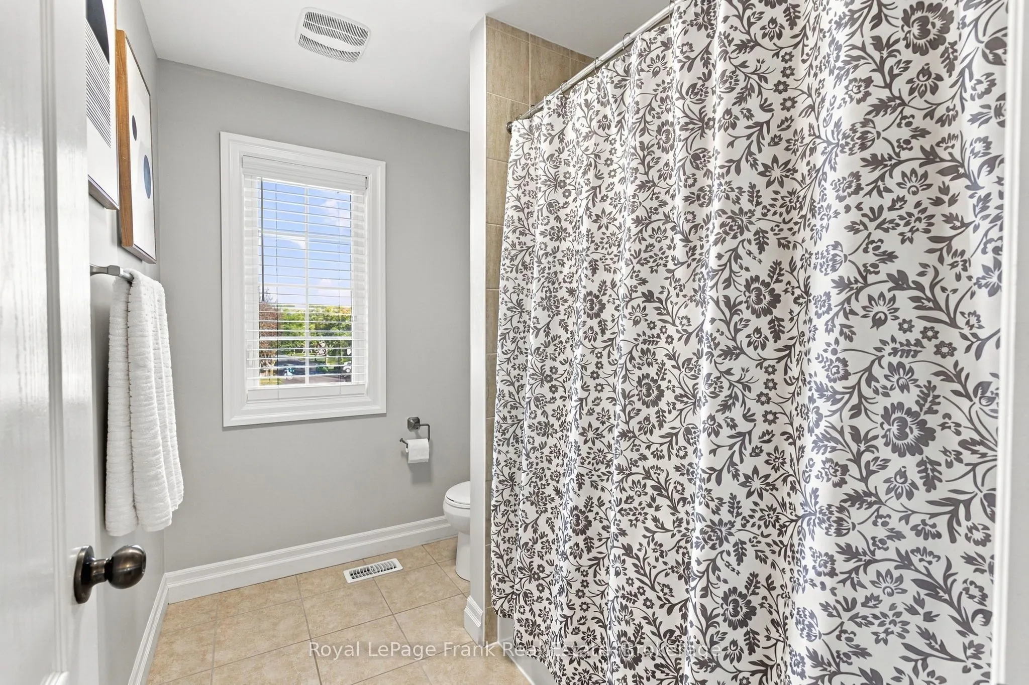 90 Townline Road S