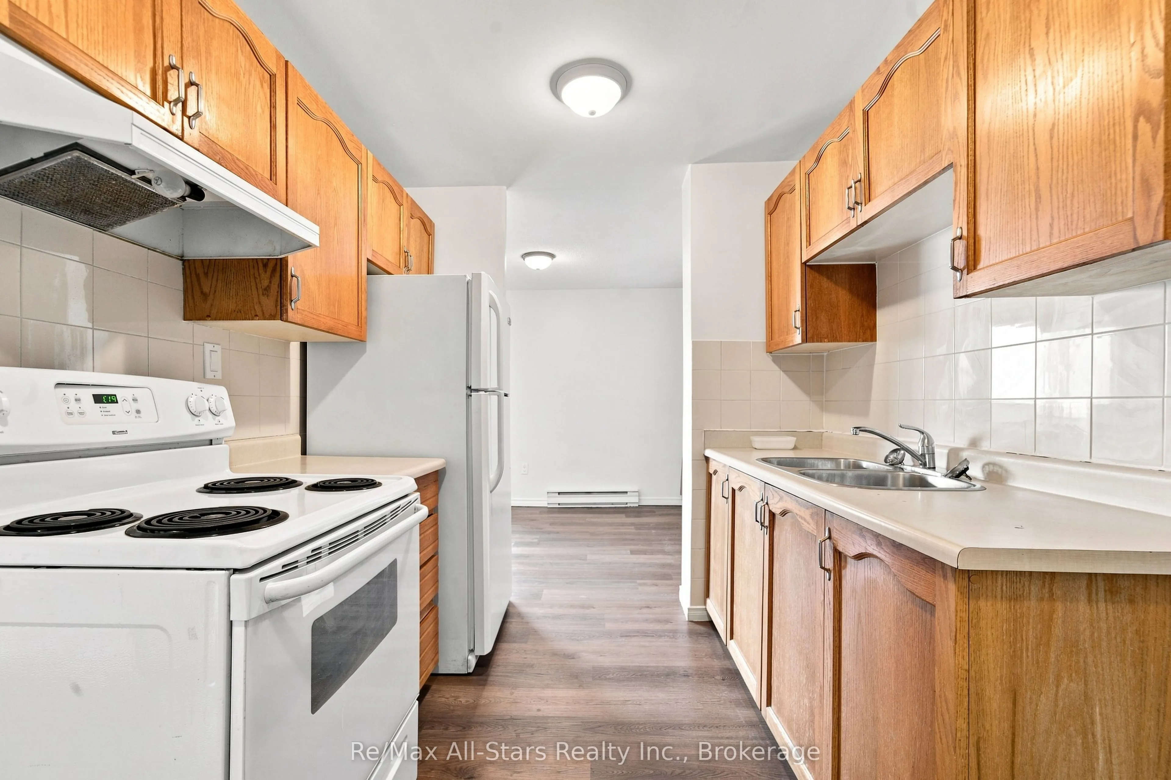 855 Kennedy Road #806