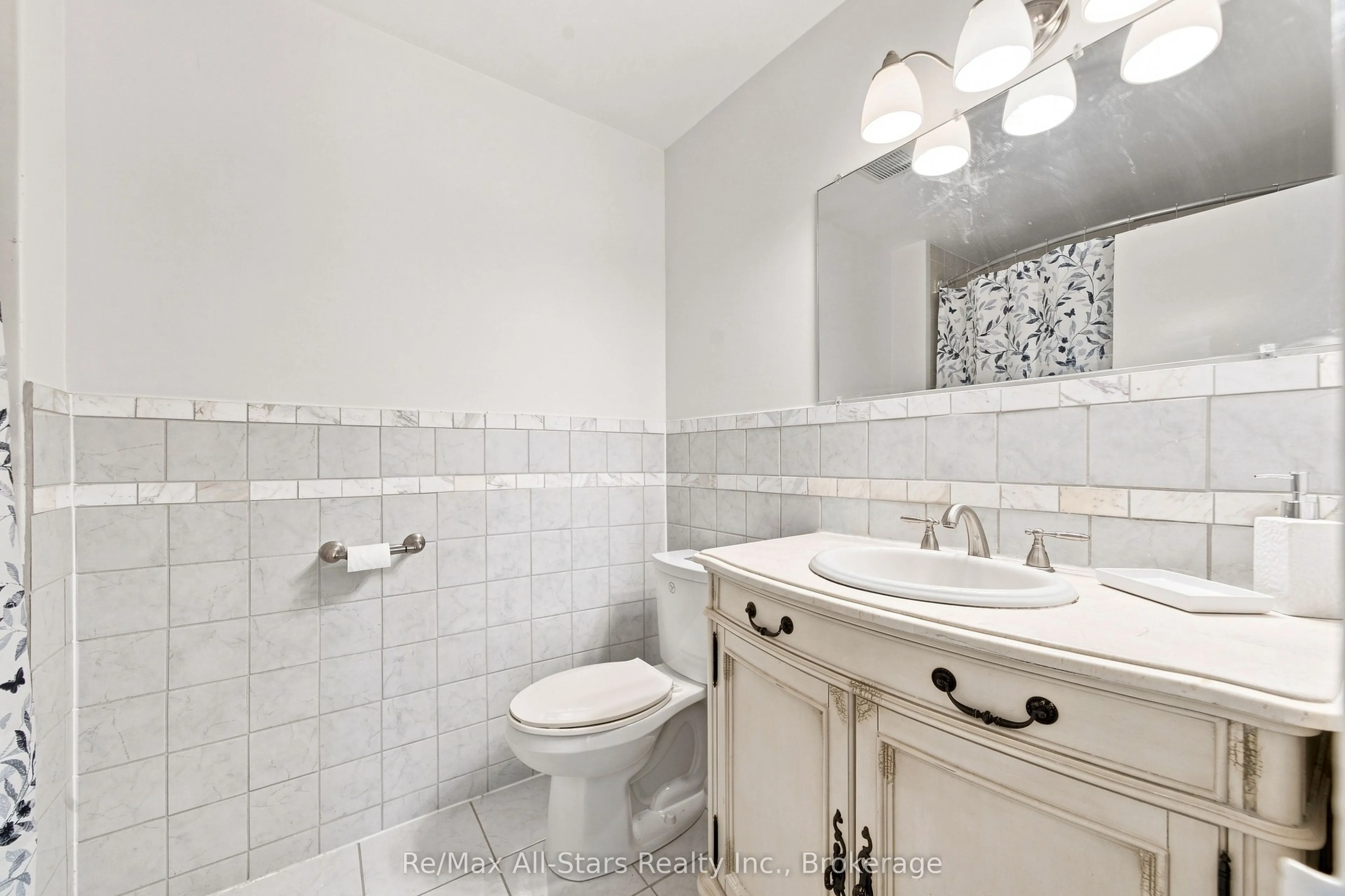 855 Kennedy Road #806