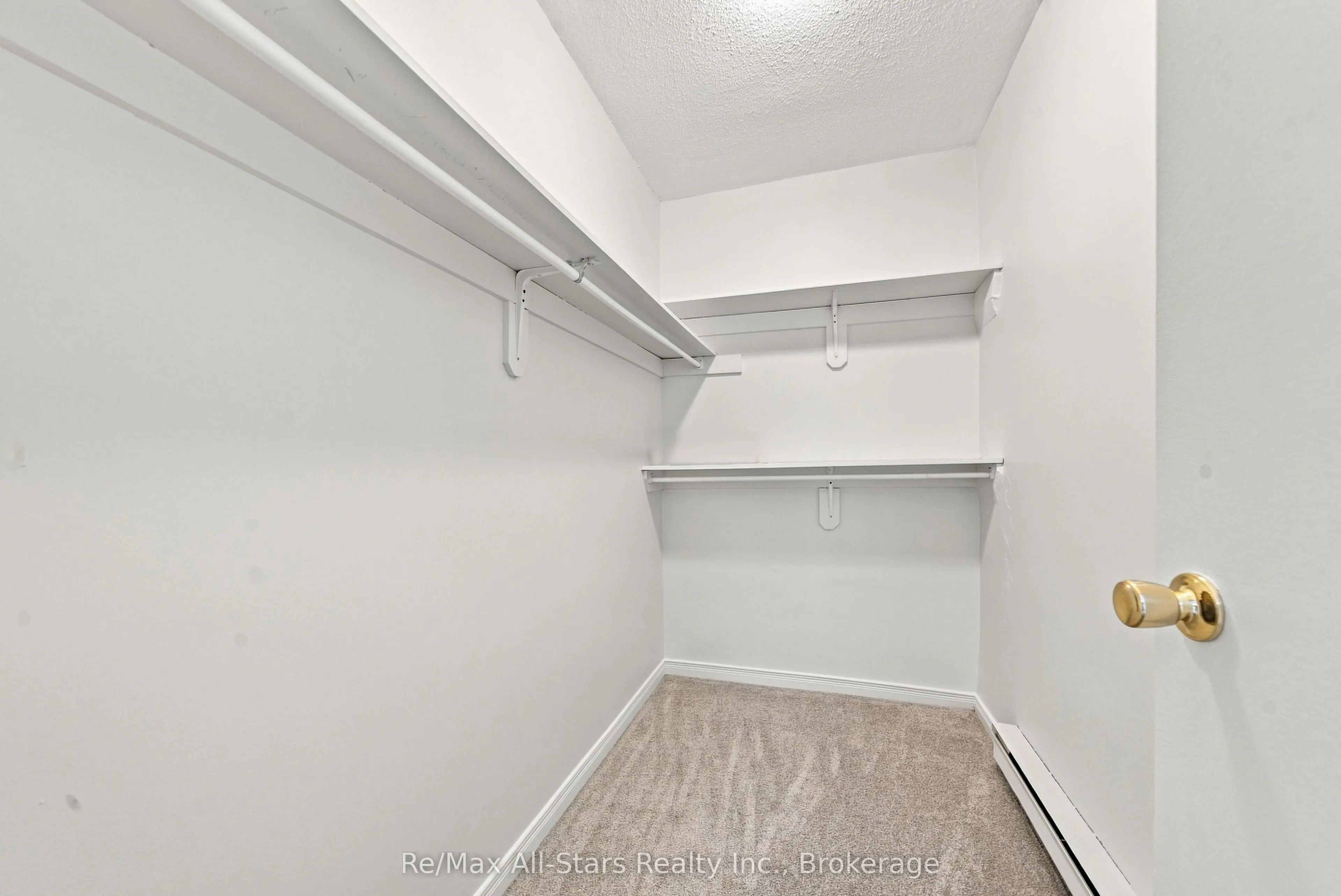 855 Kennedy Road #806