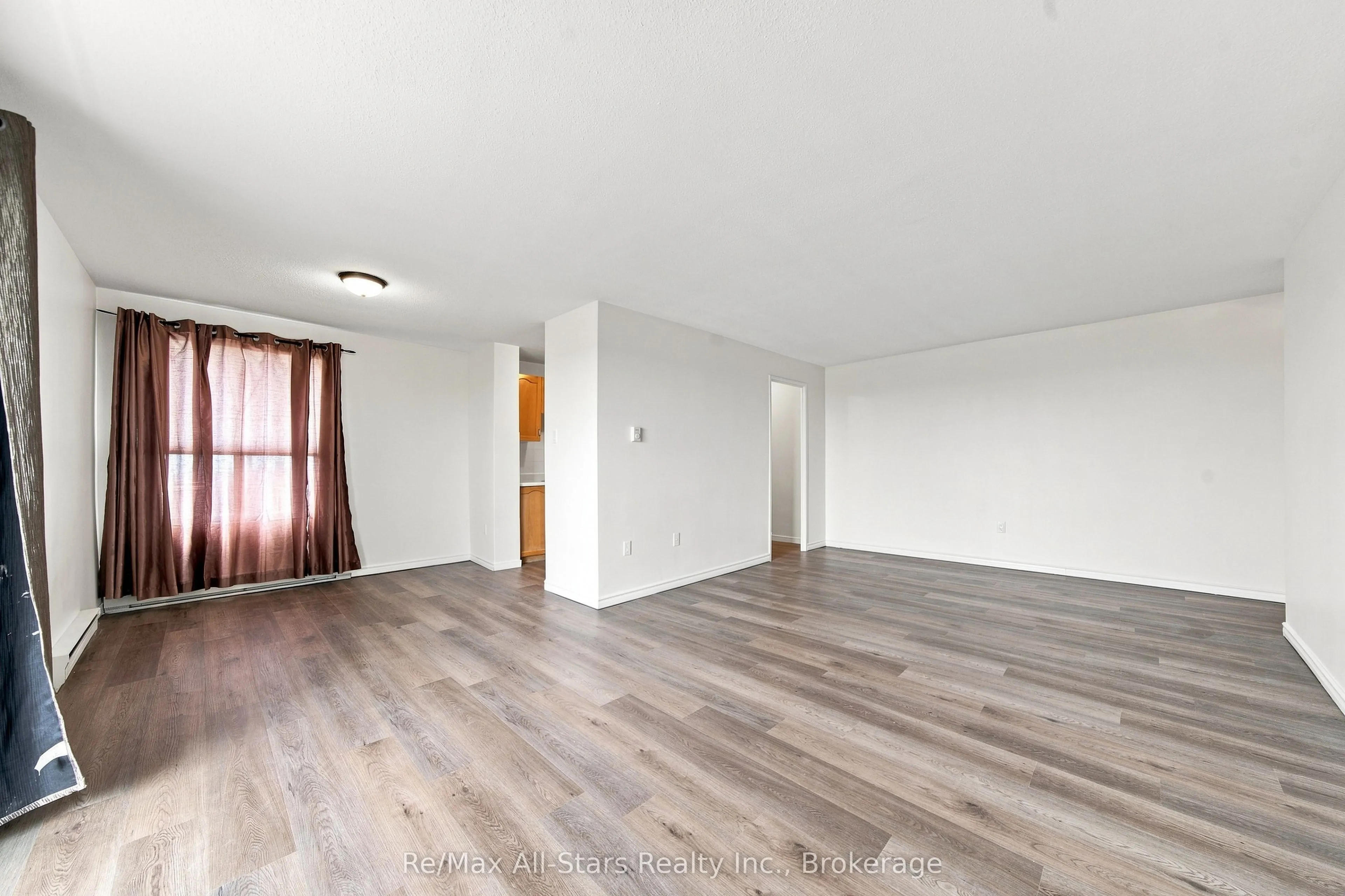 855 Kennedy Road #806