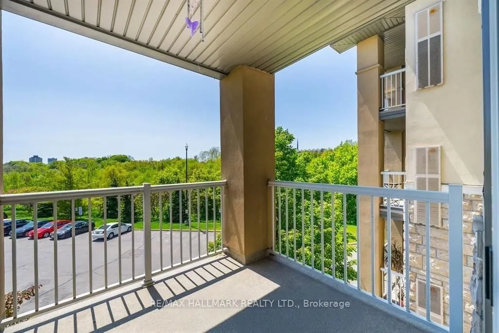 684 Warden Avenue #305