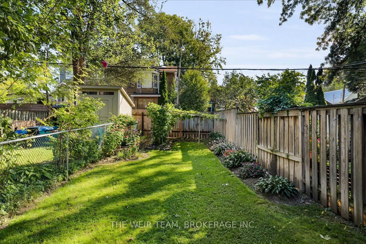 251 Ashdale Avenue