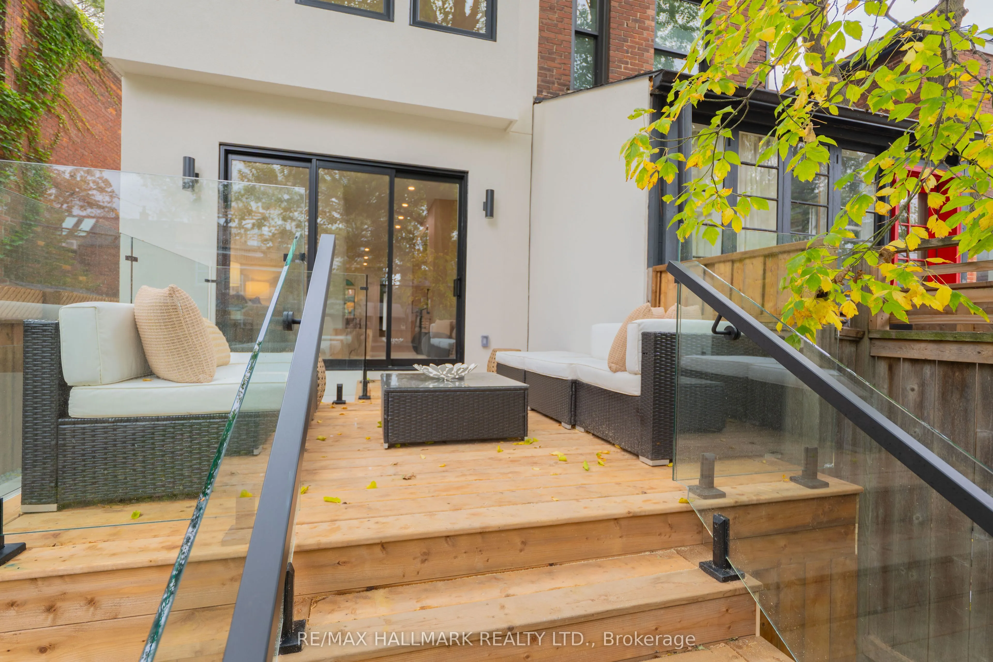 71 Langley Avenue
