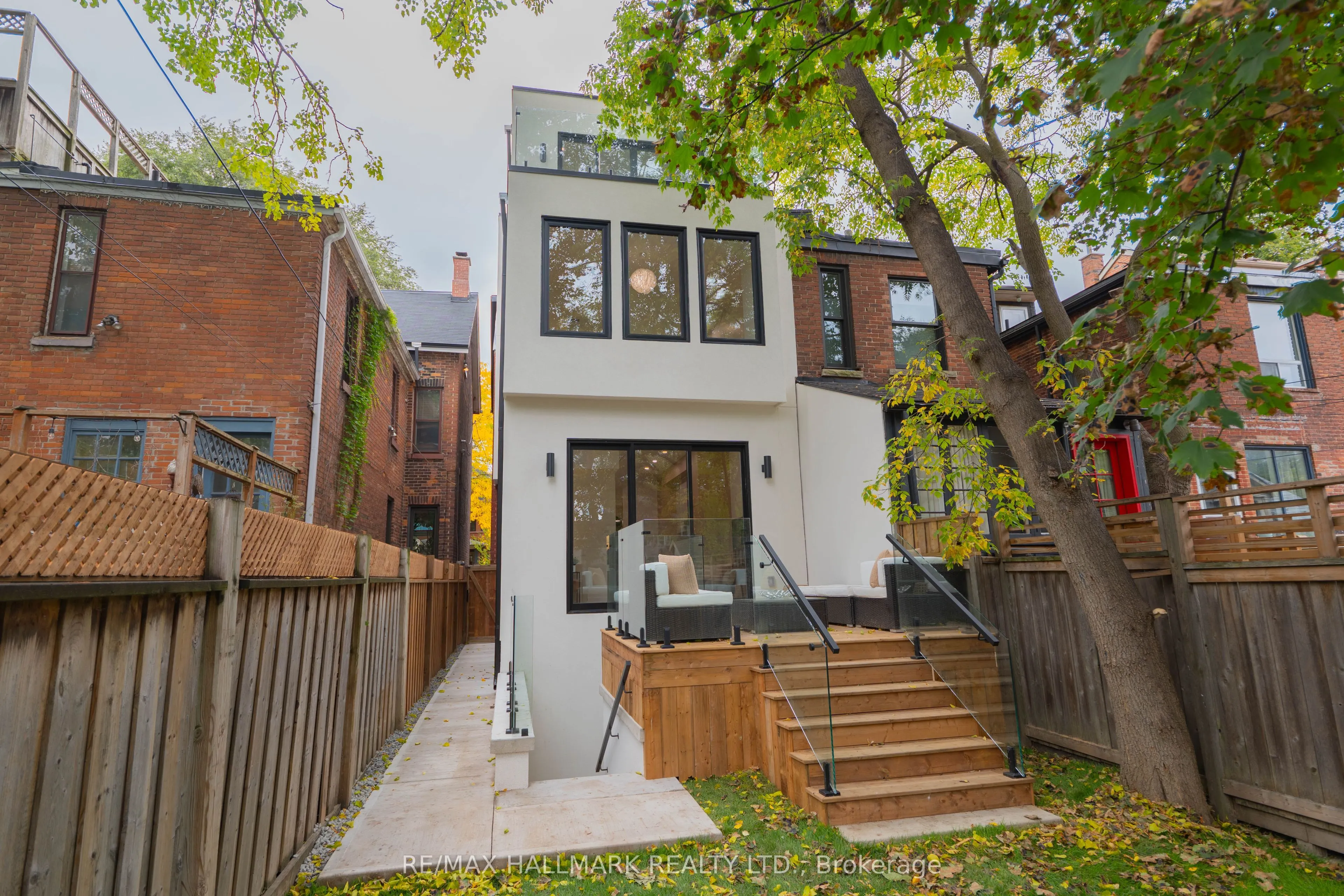 71 Langley Avenue