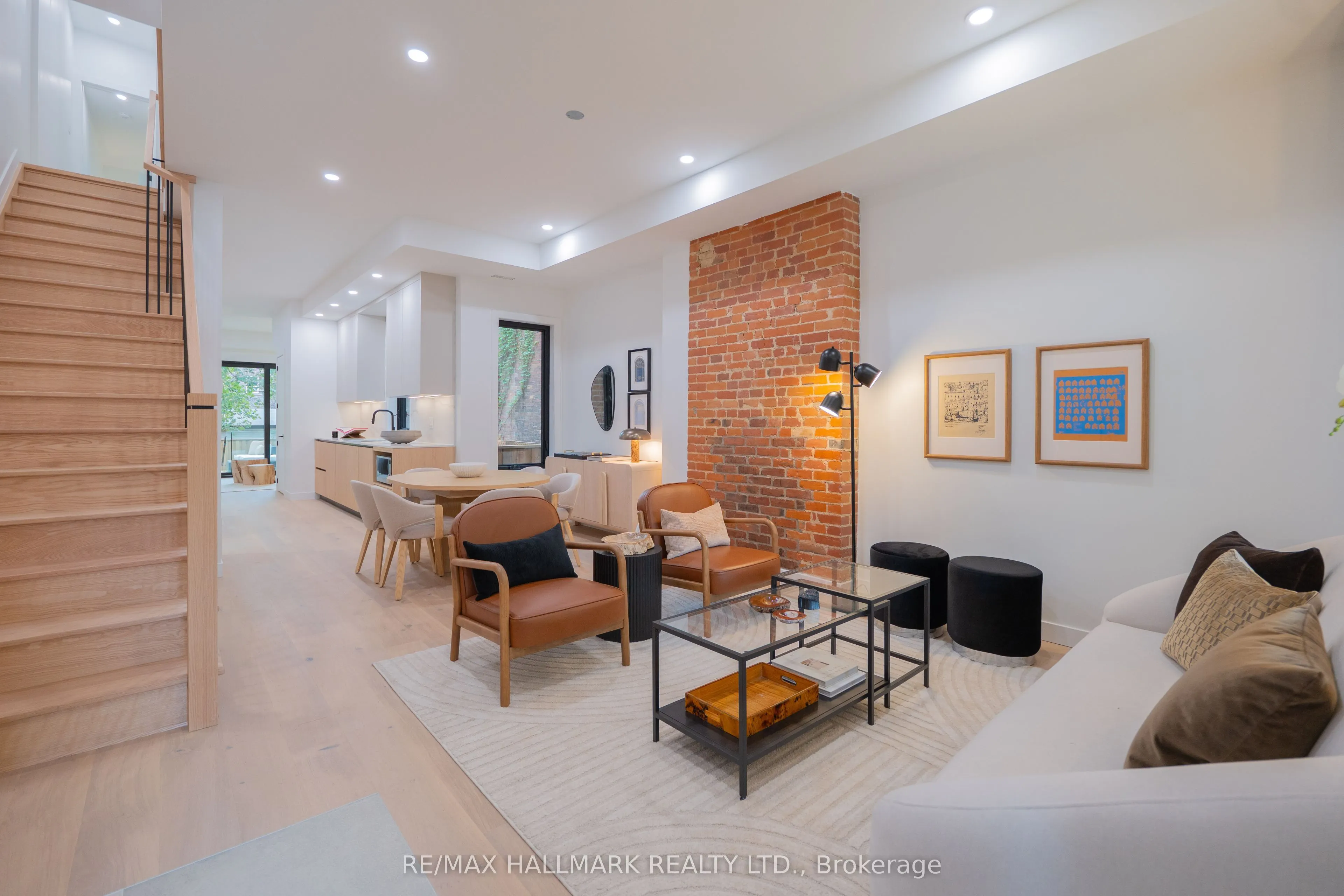 71 Langley Avenue