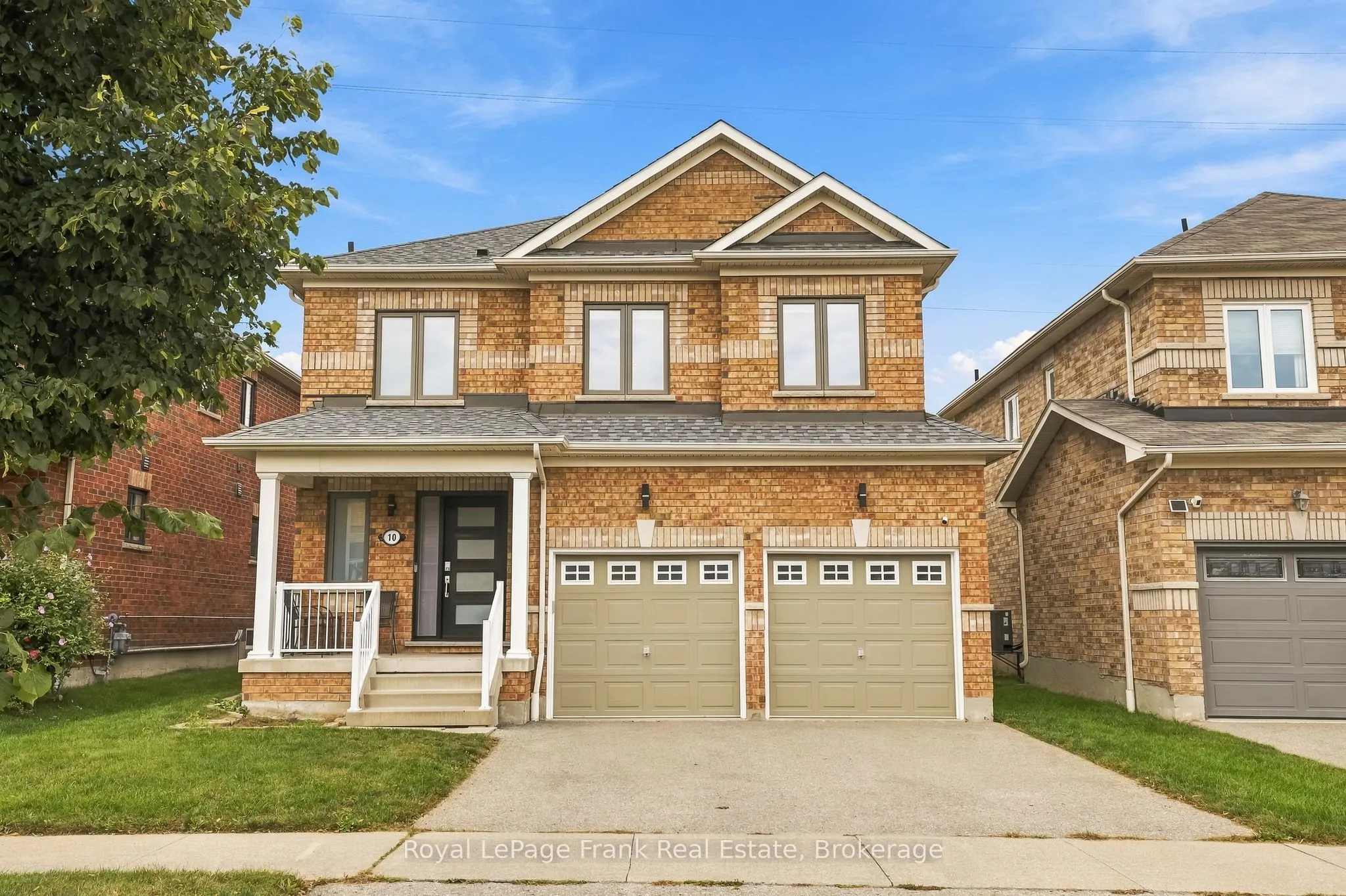 10 Oceanpearl Crescent