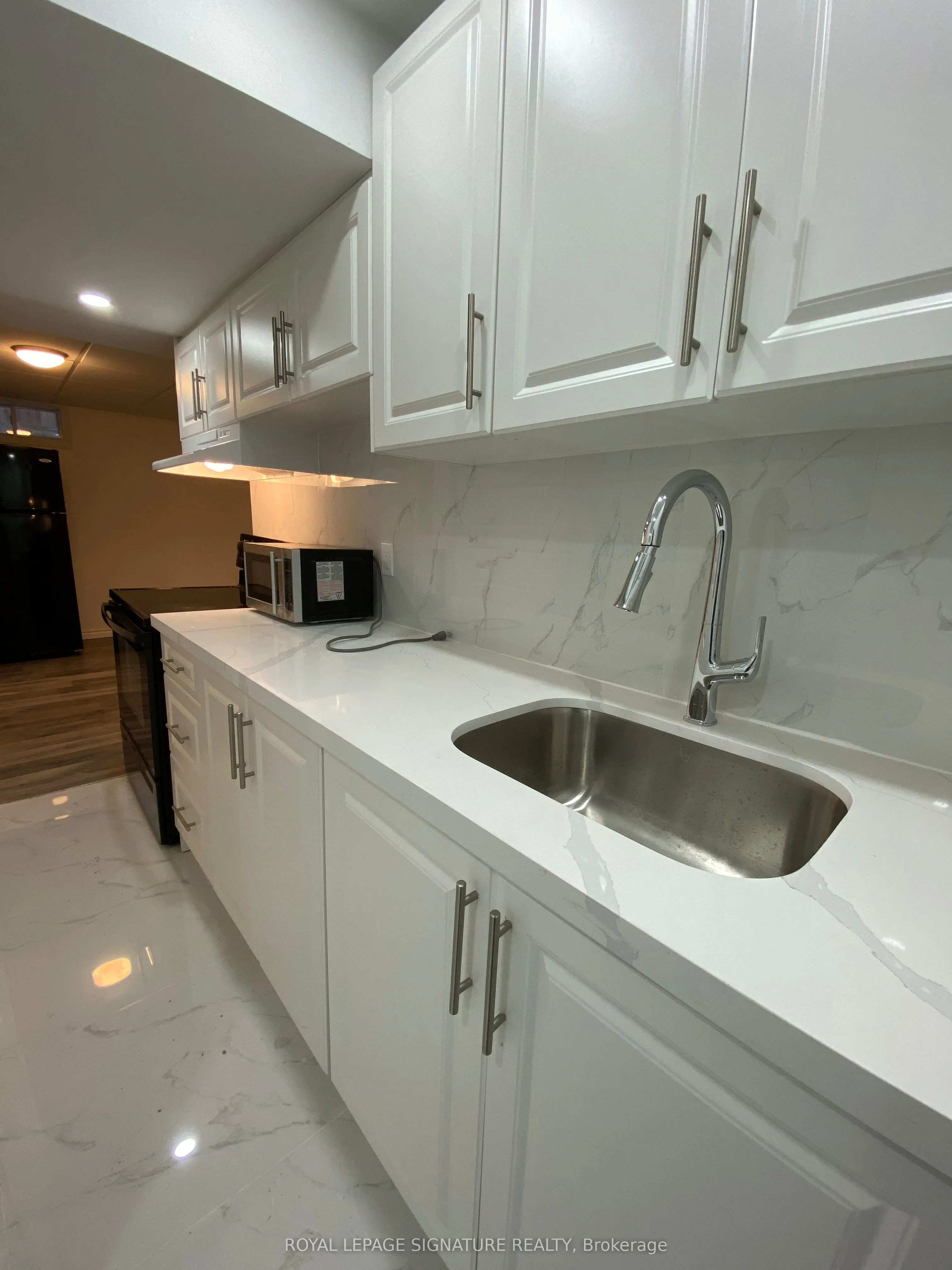 123 Mildenhall Place #Lower Level