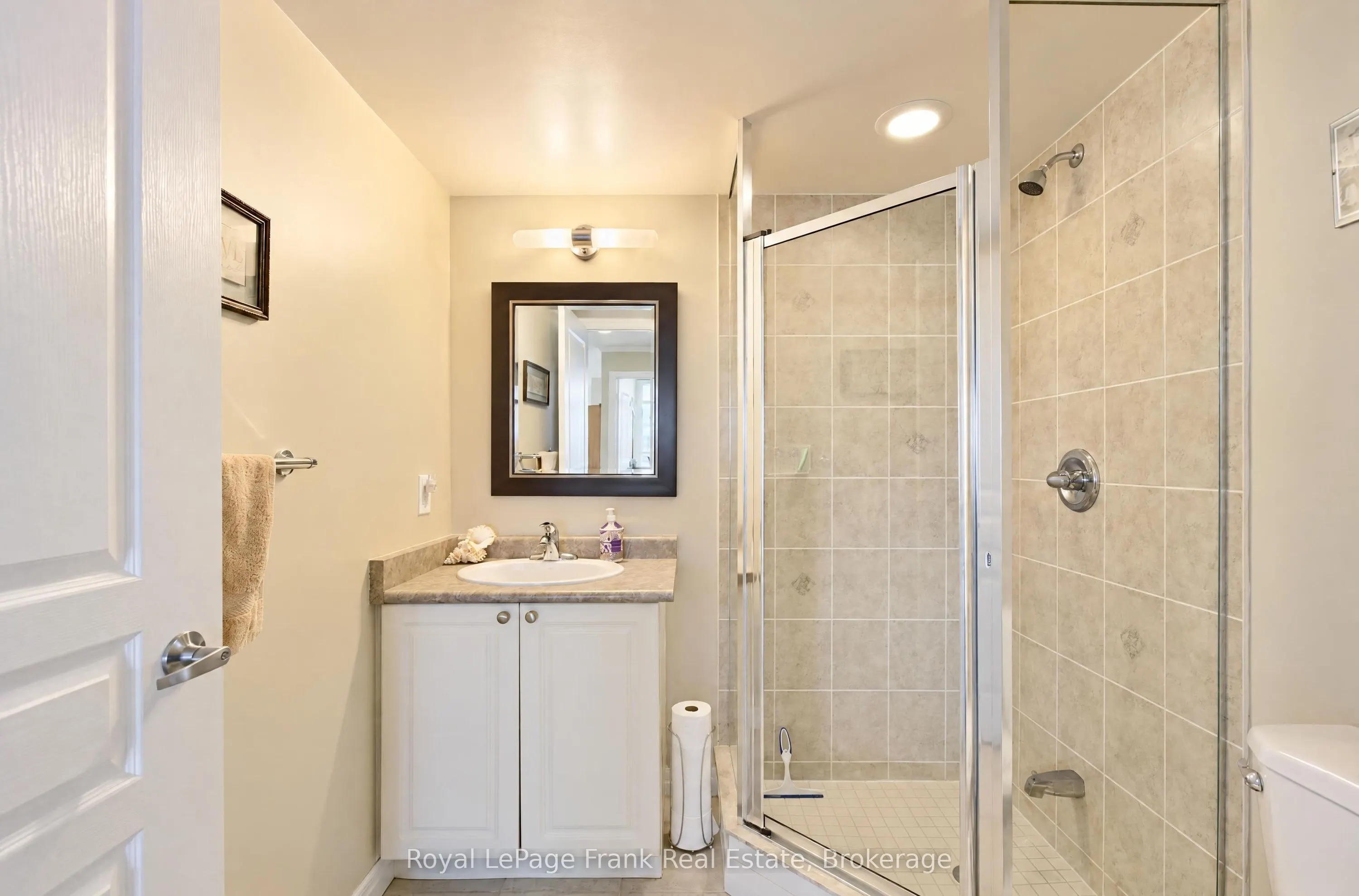 1600 Charles Street #904