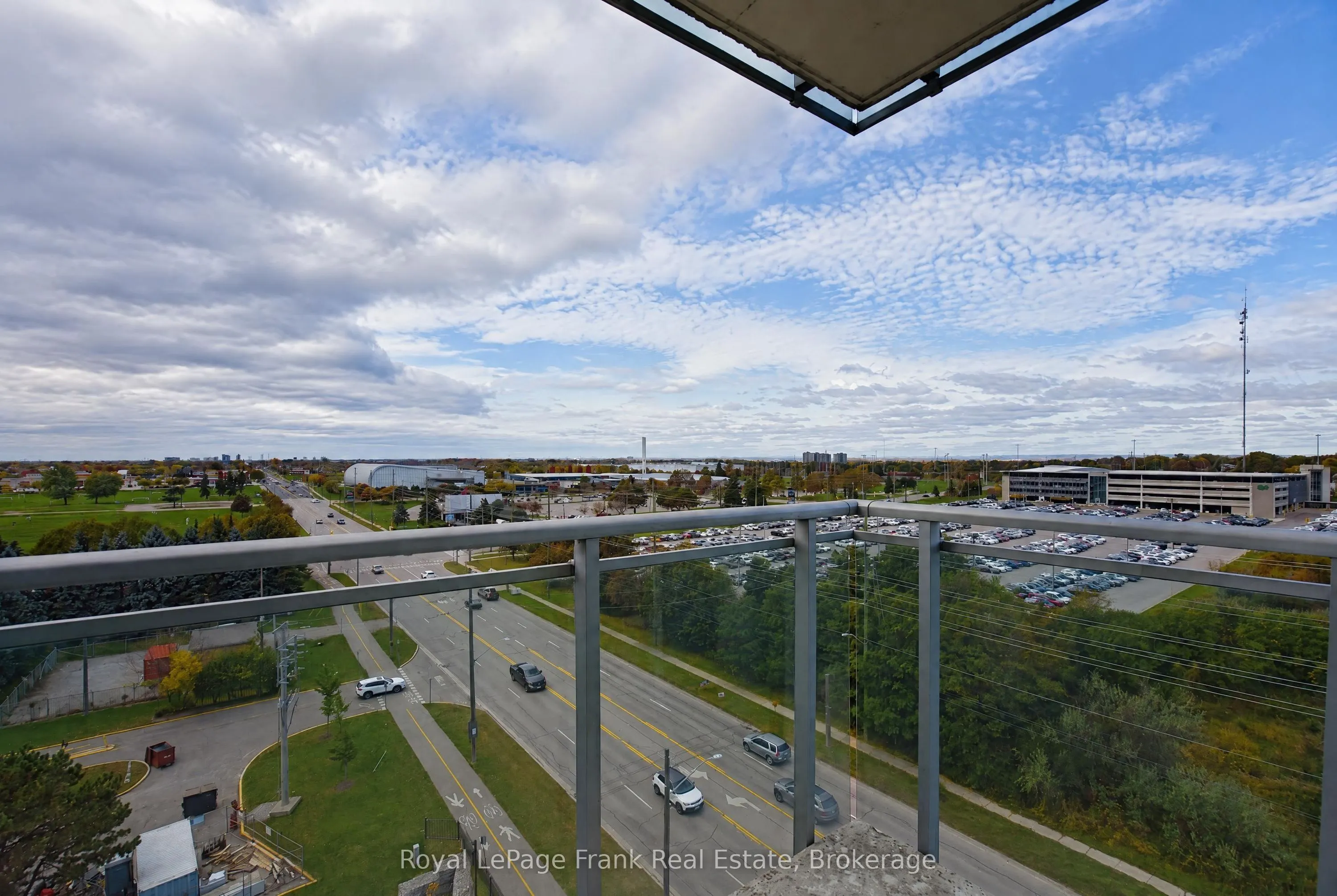 1600 Charles Street #904