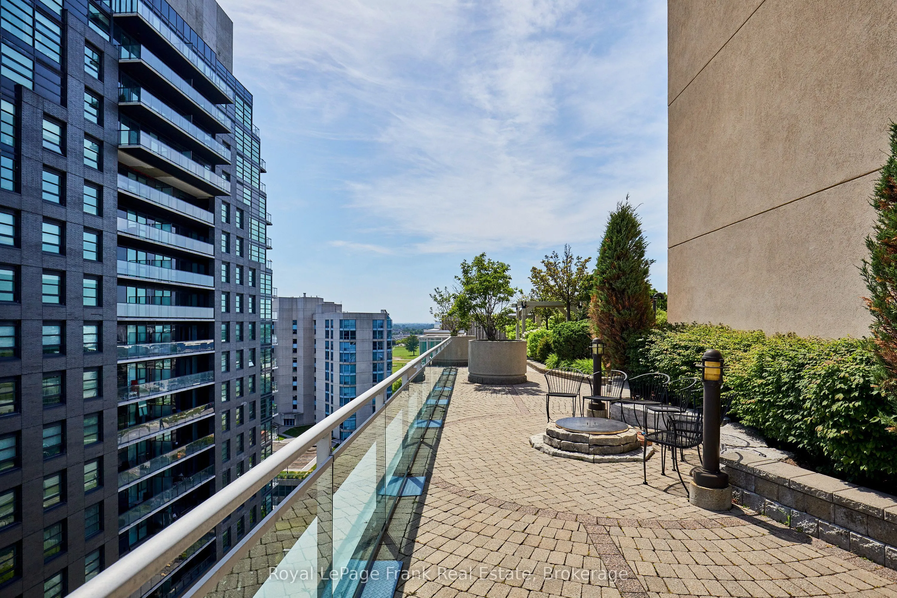 1600 Charles Street #904