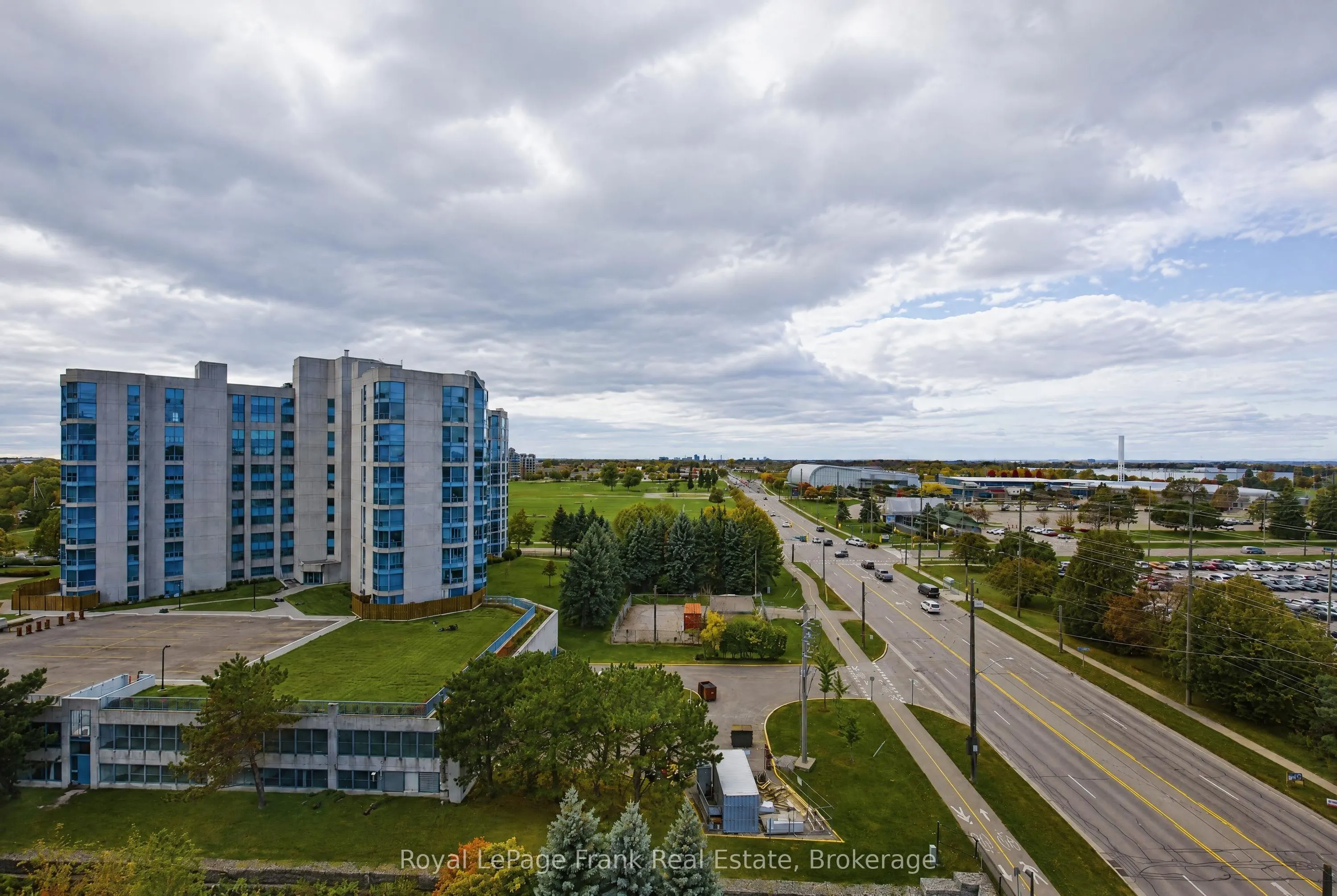 1600 Charles Street #904