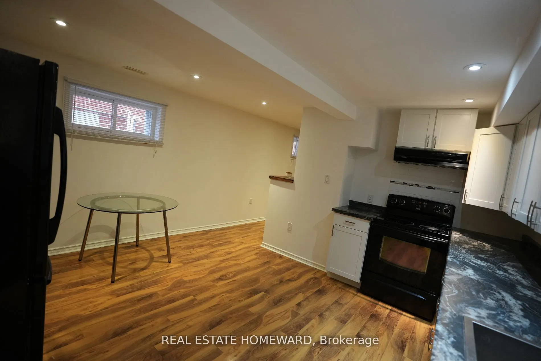 343 Monarch Park Avenue