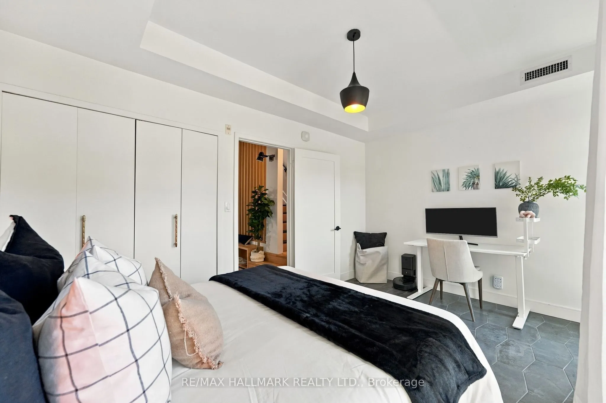 48 Boston Avenue #3