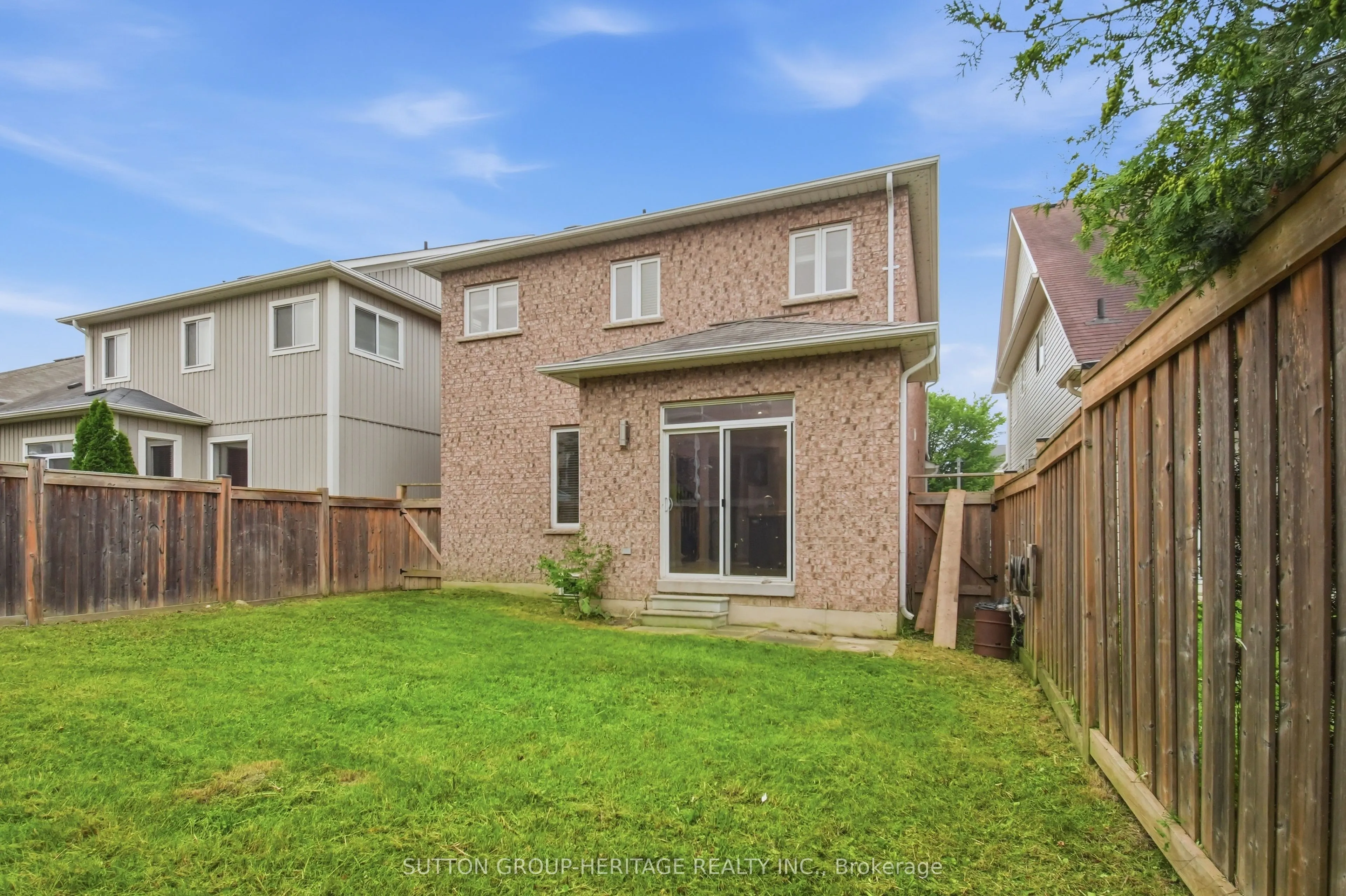16 Shrewsbury Drive