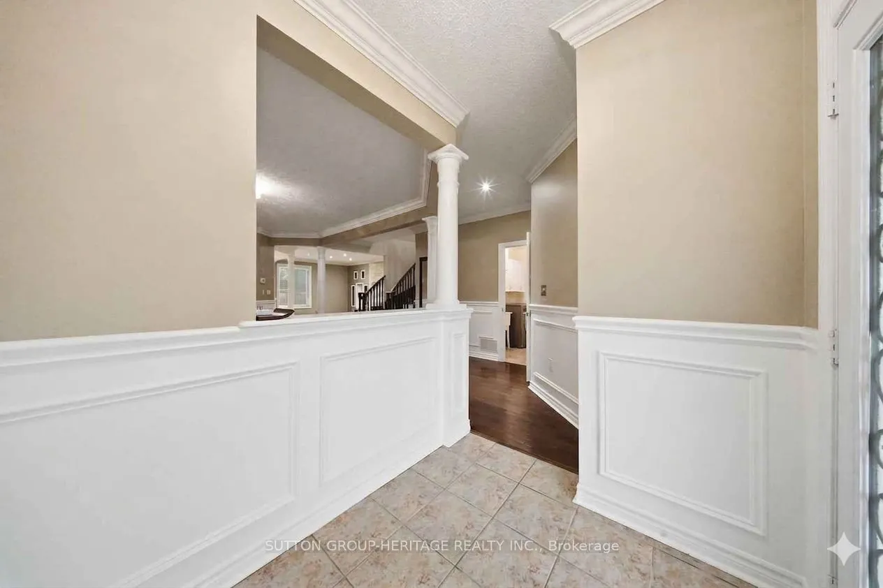 16 Shrewsbury Drive