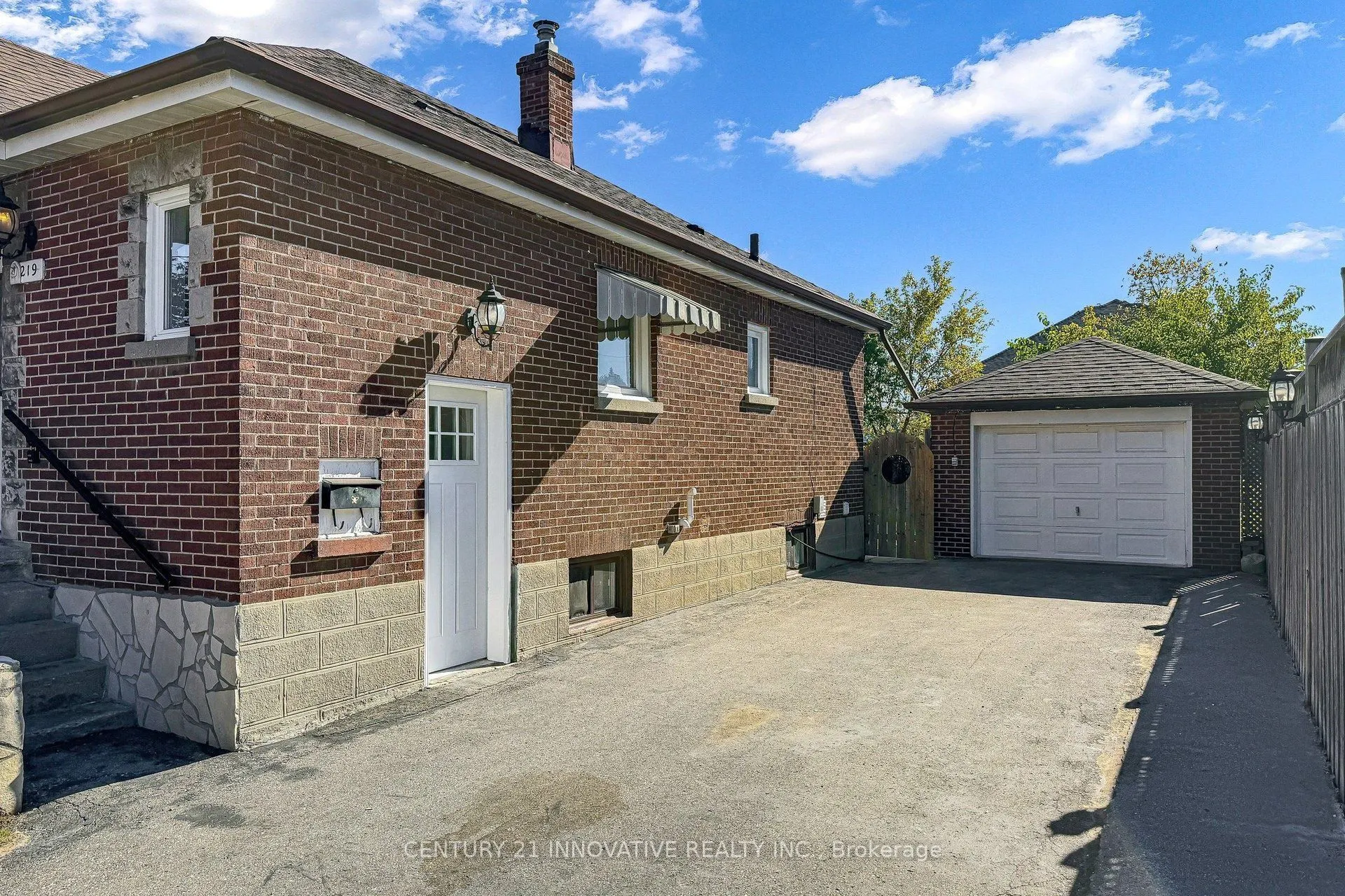 219 Etna Avenue
