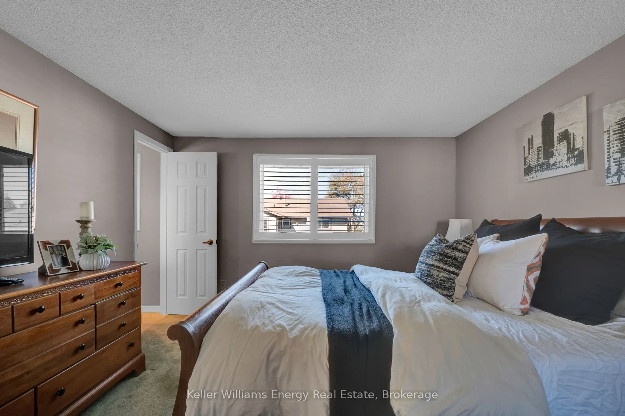 830 Saint Anne Court