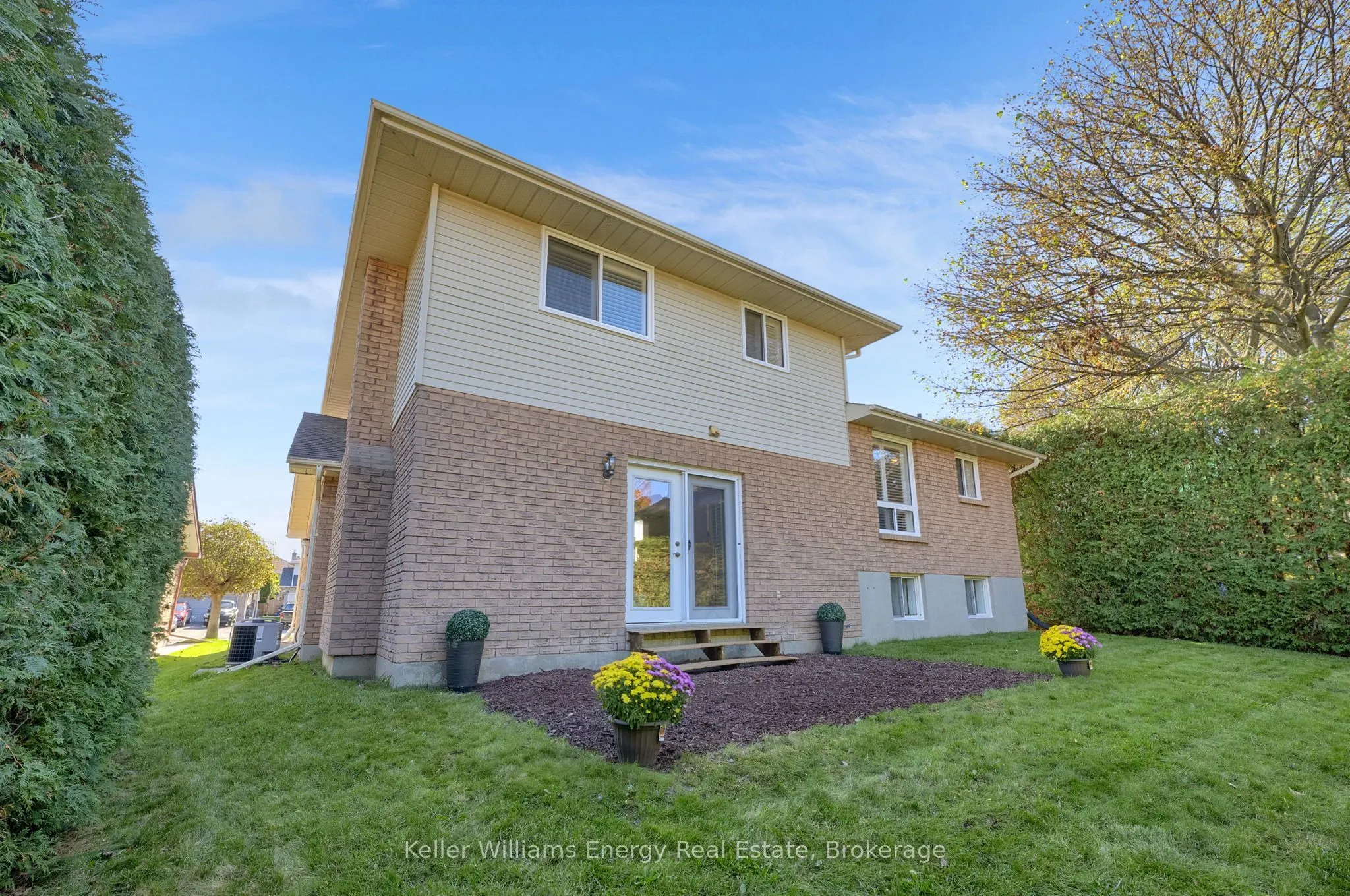 830 Saint Anne Court