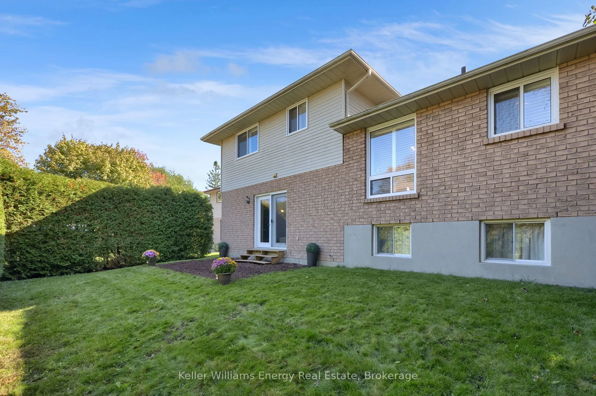 830 Saint Anne Court