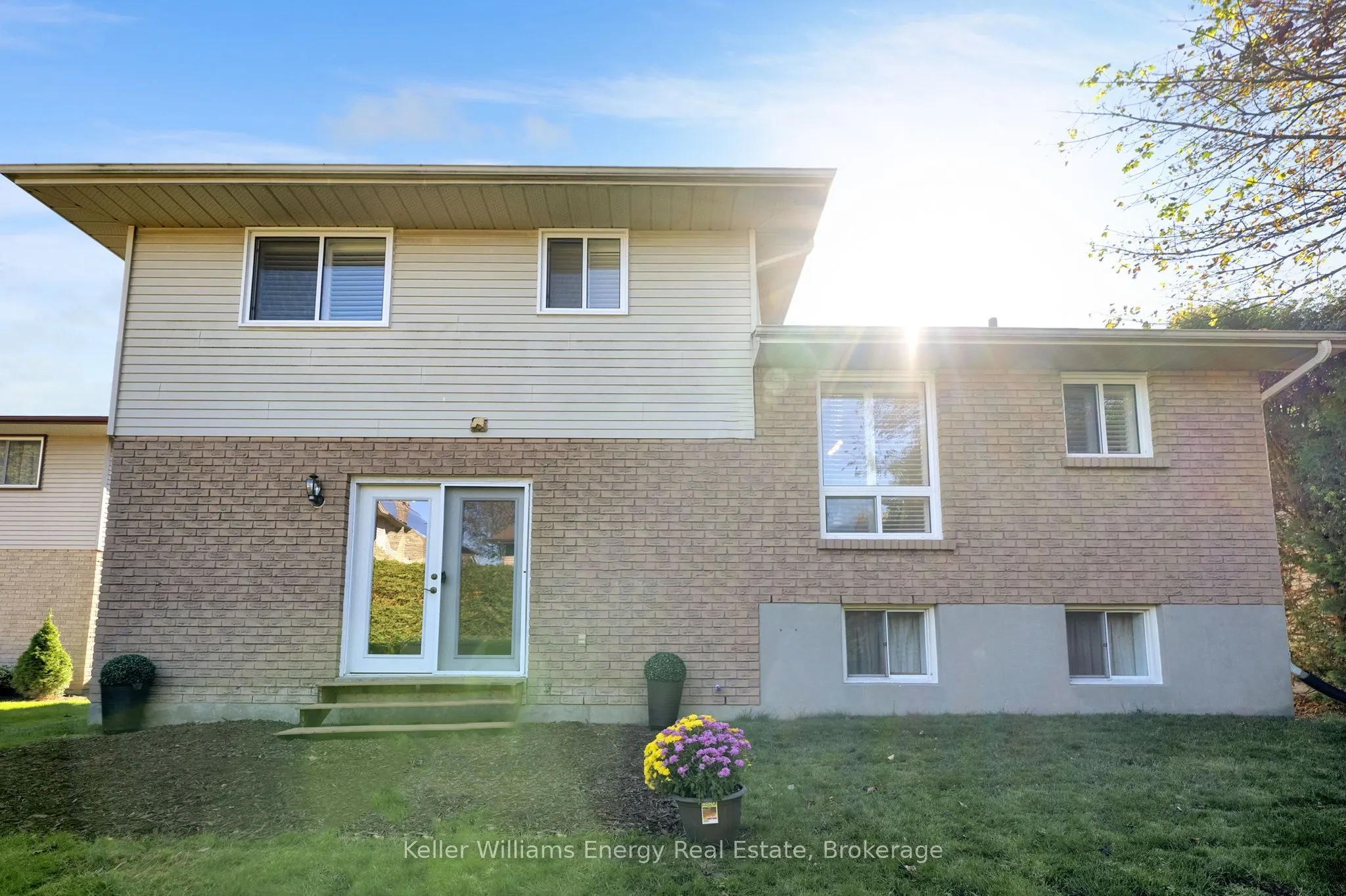 830 Saint Anne Court