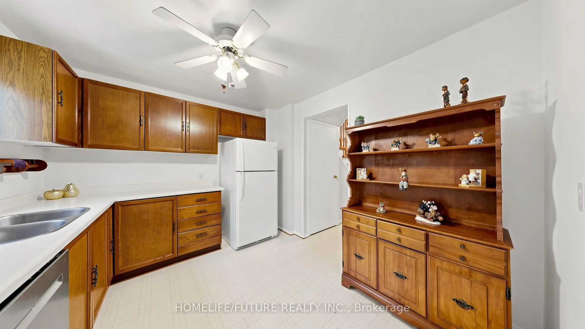 679 Foxwood Trail
