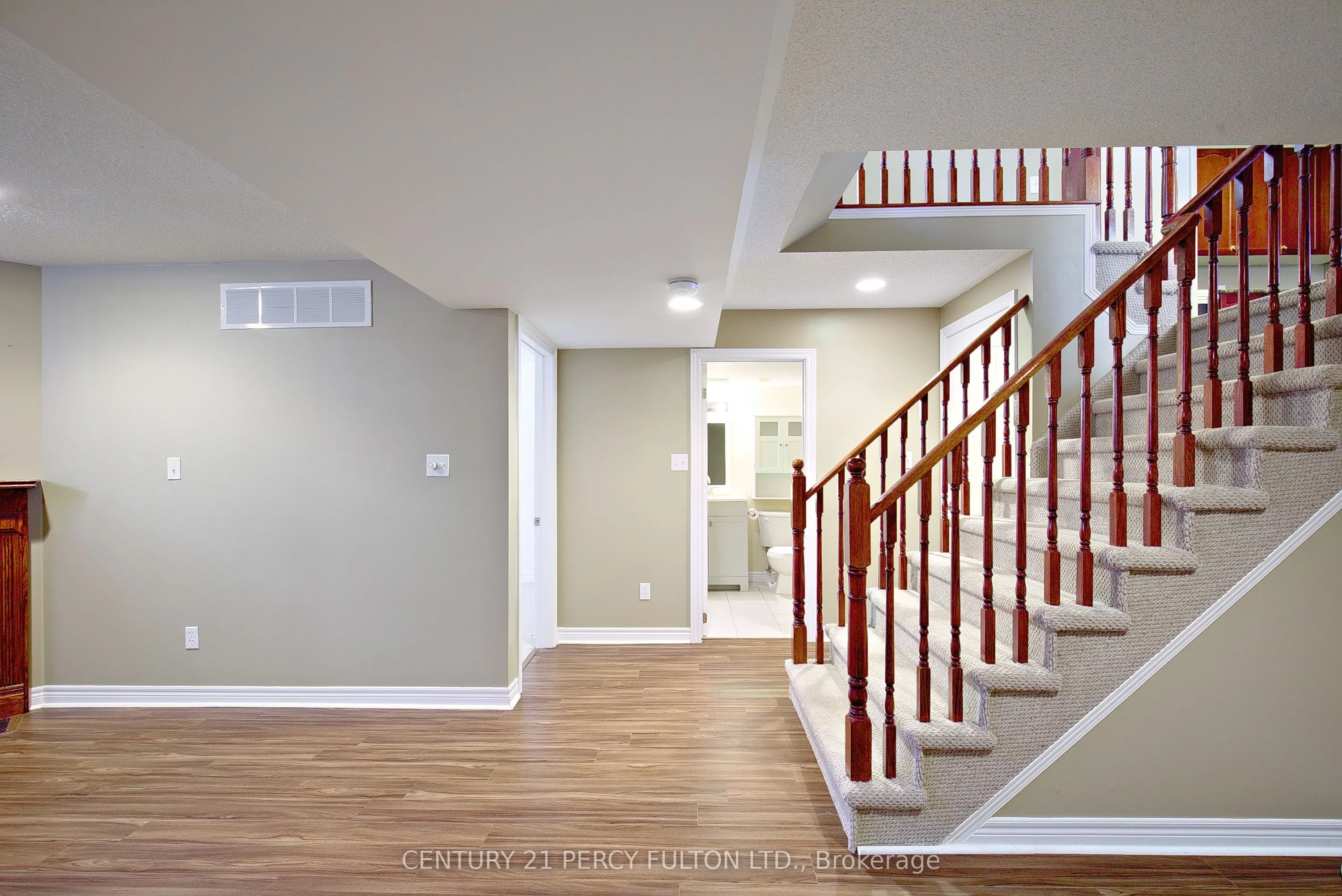 7 Bridlewood Boulevard