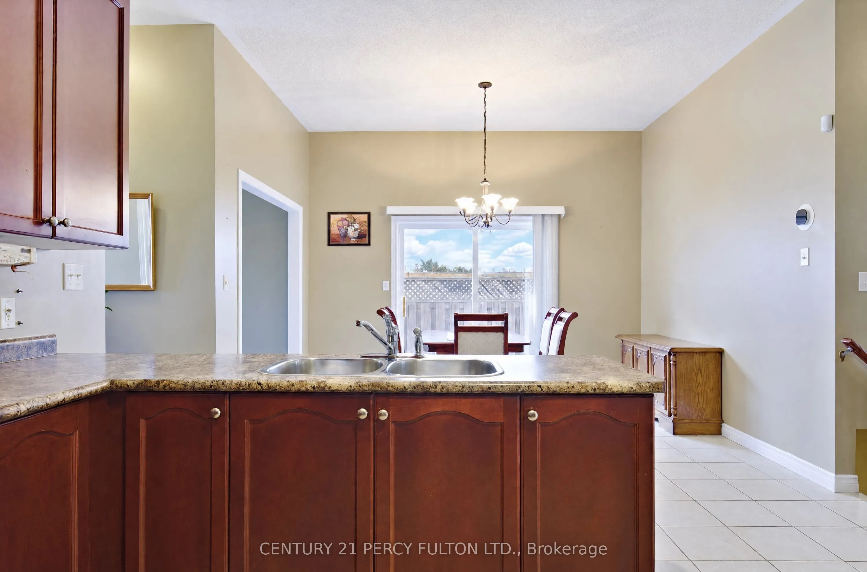 7 Bridlewood Boulevard