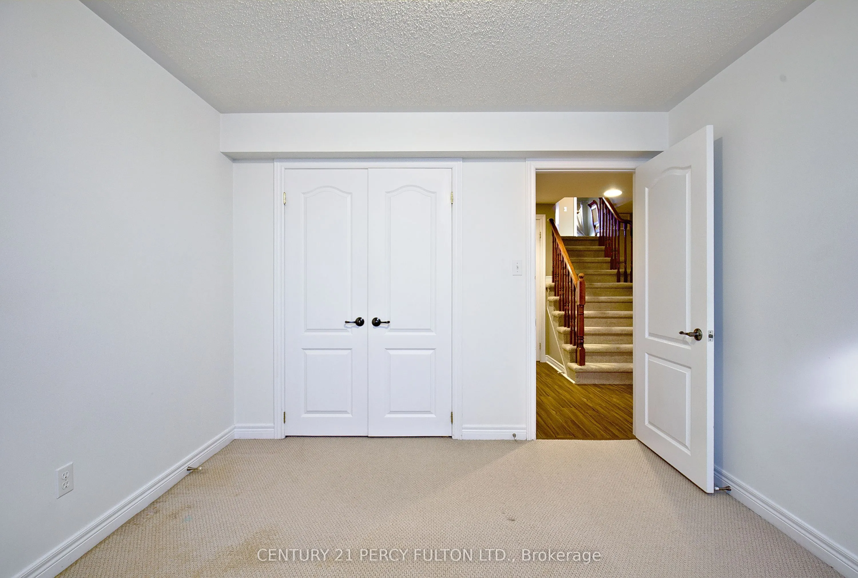 7 Bridlewood Boulevard